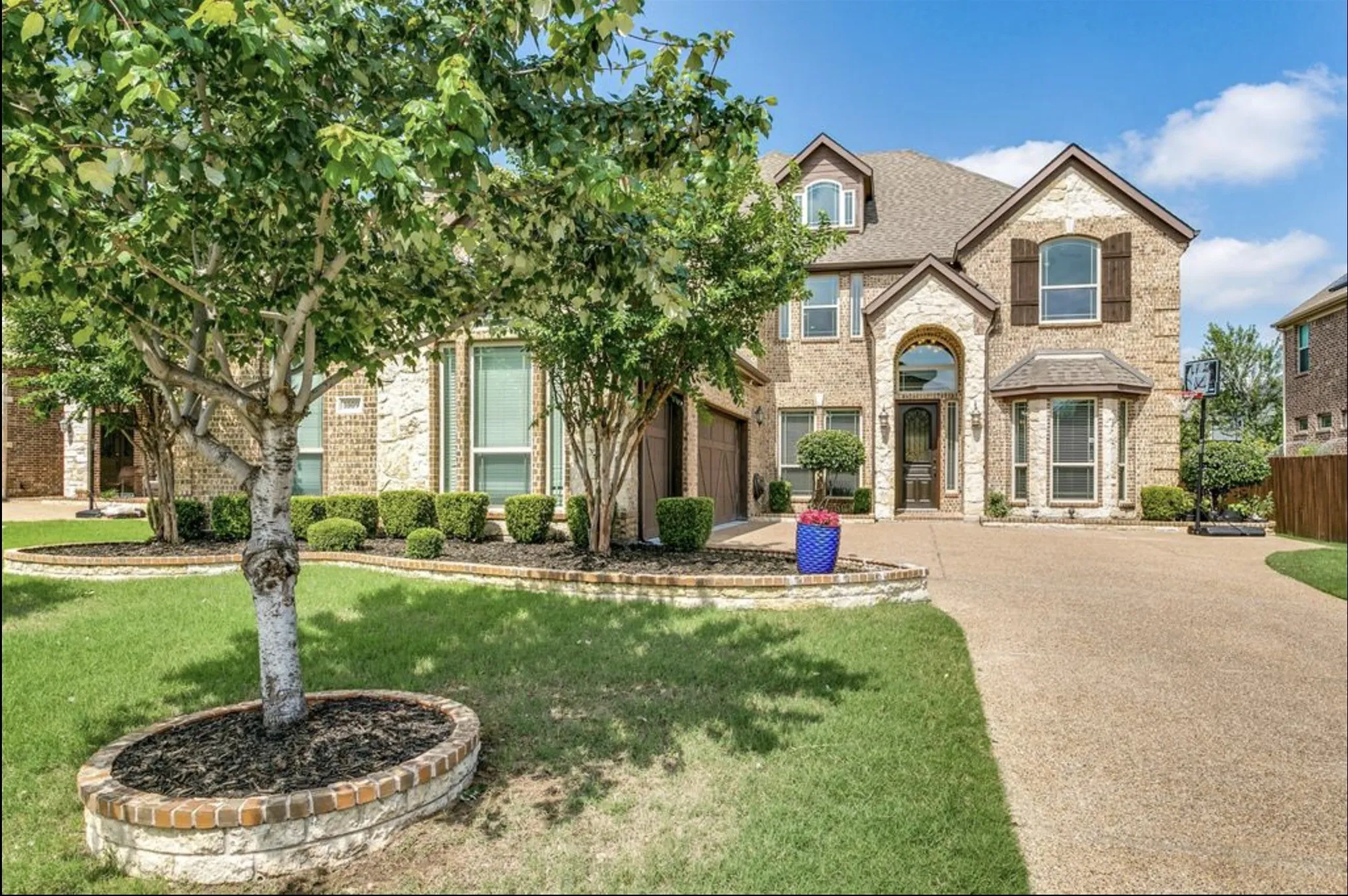 Single Family Residence For Sale in Denton County , 1009 Spinks Court, Flower Mound, Texas 75028, 5 Bedroom, 4 Bathroom, 3 Garage spaces, 4,465 Sqft, built in 2014, mls#21332546, Real Estate Agent in Flower Mound, Homes For Sale in Denton county, Homes For Sale in Flower Mound, Realtor in Flower Mound Texas, Real Estate Brokerage Independent Realty Texas, Luminita Cordes Realtor
