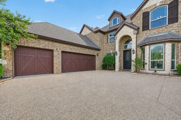 Single Family Residence For Sale in Denton County , 1009 Spinks Court, Flower Mound, Texas 75028, 5 Bedroom, 4 Bathroom, 3 Garage spaces, 4,465 Sqft, built in 2014, mls#21332546, Real Estate Agent in Flower Mound, Homes For Sale in Denton county, Homes For Sale in Flower Mound, Realtor in Flower Mound Texas, Real Estate Brokerage Independent Realty Texas, Luminita Cordes Realtor