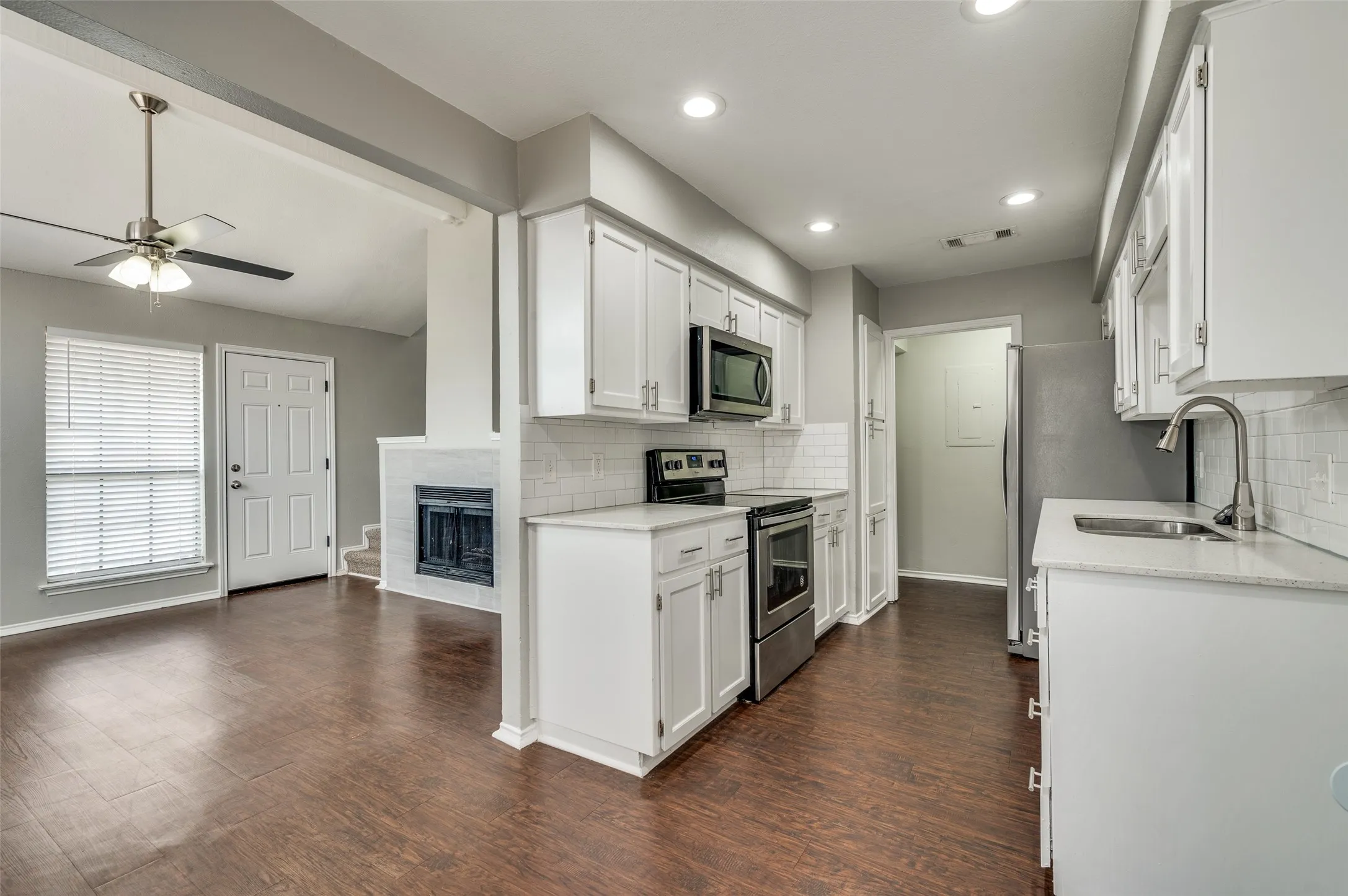Quadruplex For Sale in Tarrant County , 115 Peachtree Court, Kennedale, Texas 76060, 10 Bedroom, 8 Bathroom, Garage spaces, 0 Sqft, built in 1984, mls#21332483, Real Estate Agent in Kennedale, Homes For Sale in Tarrant county, Homes For Sale in Kennedale, Realtor in Kennedale Texas, Real Estate Brokerage Independent Realty Texas, Luminita Cordes Realtor