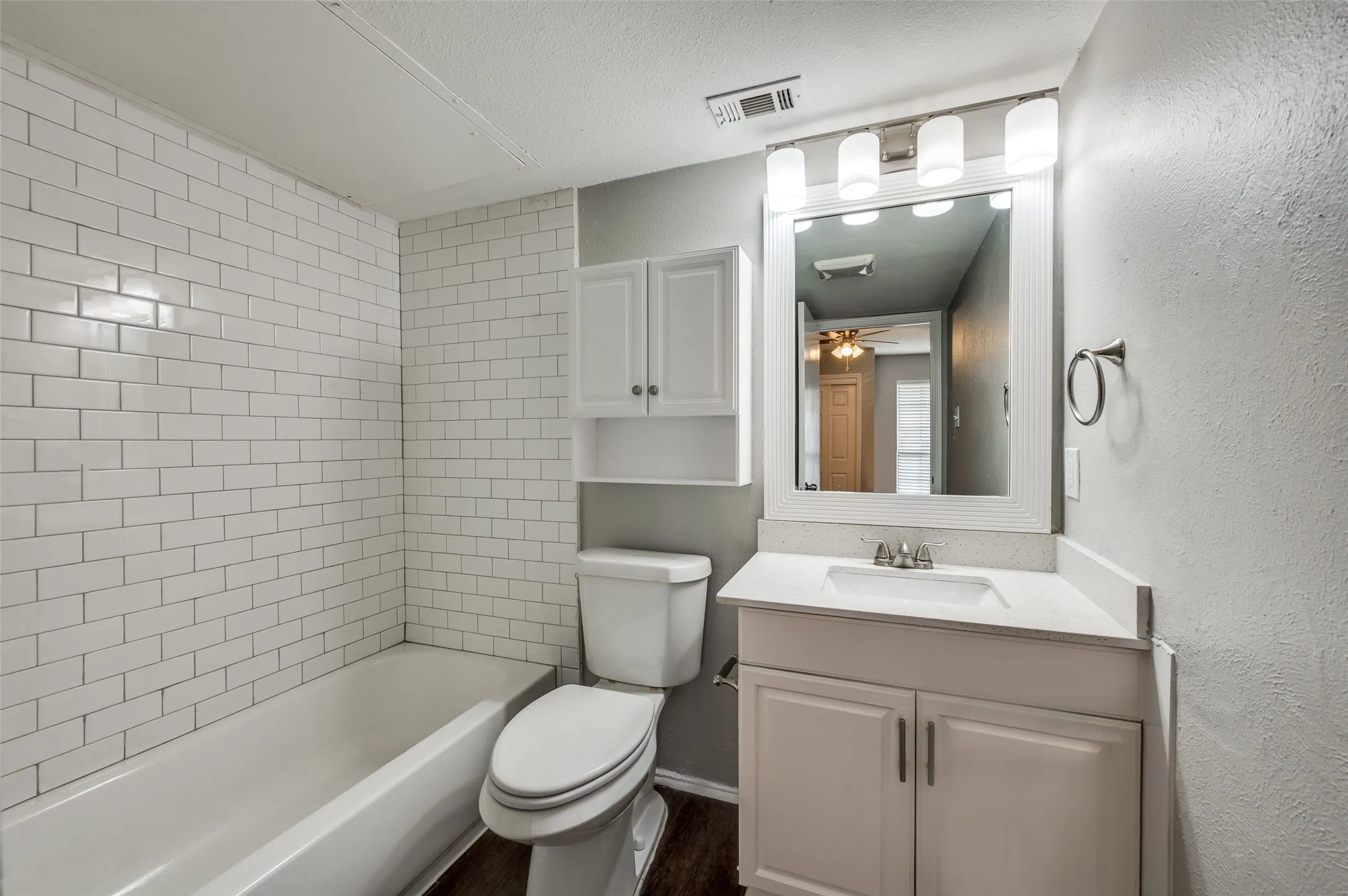Quadruplex For Sale in Tarrant County , 115 Peachtree Court, Kennedale, Texas 76060, 10 Bedroom, 8 Bathroom, Garage spaces, 0 Sqft, built in 1984, mls#21332483, Real Estate Agent in Kennedale, Homes For Sale in Tarrant county, Homes For Sale in Kennedale, Realtor in Kennedale Texas, Real Estate Brokerage Independent Realty Texas, Luminita Cordes Realtor