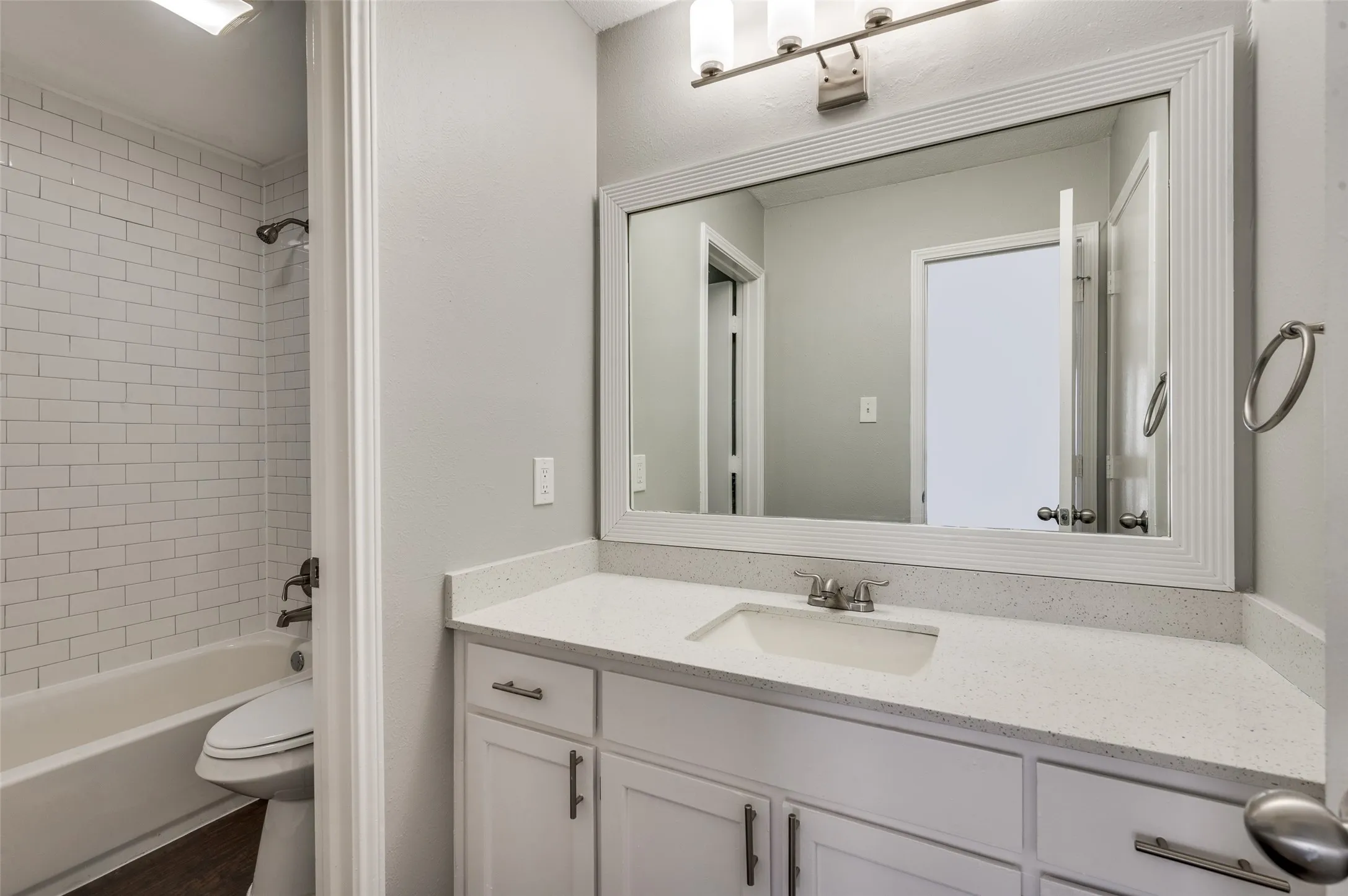 Quadruplex For Sale in Tarrant County , 115 Peachtree Court, Kennedale, Texas 76060, 10 Bedroom, 8 Bathroom, Garage spaces, 0 Sqft, built in 1984, mls#21332483, Real Estate Agent in Kennedale, Homes For Sale in Tarrant county, Homes For Sale in Kennedale, Realtor in Kennedale Texas, Real Estate Brokerage Independent Realty Texas, Luminita Cordes Realtor