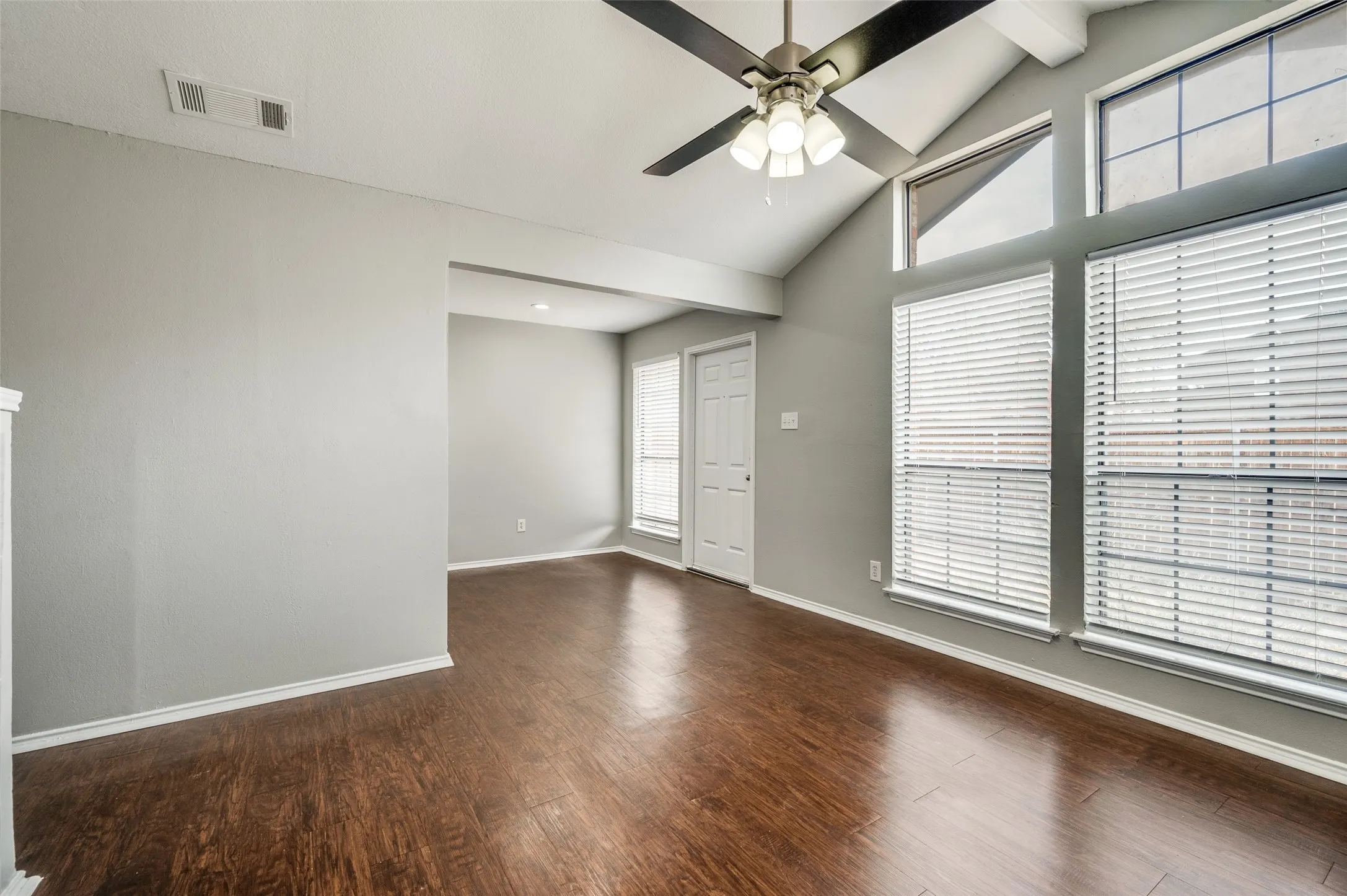 Quadruplex For Sale in Tarrant County , 115 Peachtree Court, Kennedale, Texas 76060, 10 Bedroom, 8 Bathroom, Garage spaces, 0 Sqft, built in 1984, mls#21332483, Real Estate Agent in Kennedale, Homes For Sale in Tarrant county, Homes For Sale in Kennedale, Realtor in Kennedale Texas, Real Estate Brokerage Independent Realty Texas, Luminita Cordes Realtor