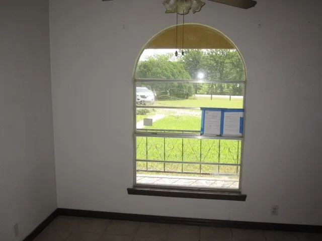 Single Family Residence For Sale in Cooke County , 2345 County Road 211, Gainesville, Texas 76240, 4 Bedroom, 3 Bathroom, 2 Garage spaces, 2,445 Sqft, built in 1970, mls#21332574, Real Estate Agent in Gainesville, Homes For Sale in Cooke county, Homes For Sale in Gainesville, Realtor in Gainesville Texas, Real Estate Brokerage Independent Realty Texas, Luminita Cordes Realtor