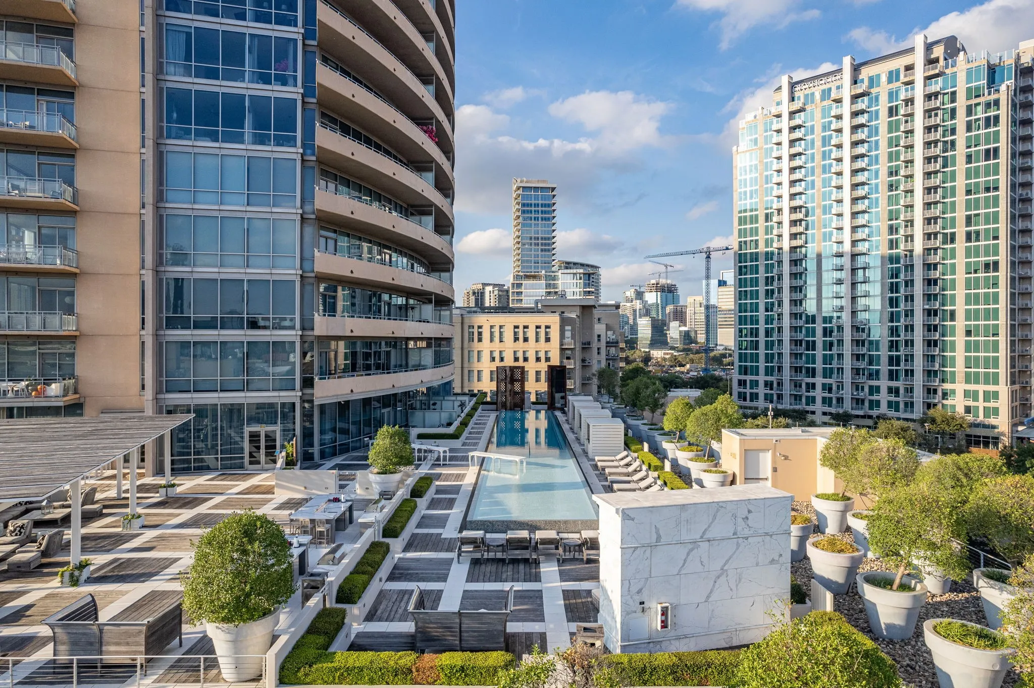 Condominium For Sale in Dallas County , 2200 Victory Avenue 1505, Dallas, Texas 75219, 2 Bedrooms, 3 Bathrooms, 2 Garage spaces, 2,466 Sqft, built in 2007, Price $1,275,000, mls#21332137, Real Estate Agent in Dallas, Homes For Sale in Dallas county, Homes For Sale in Dallas, Realtor in Dallas Texas, Real Estate Brokerage Independent Realty Texas, Luminita Cordes Realtor