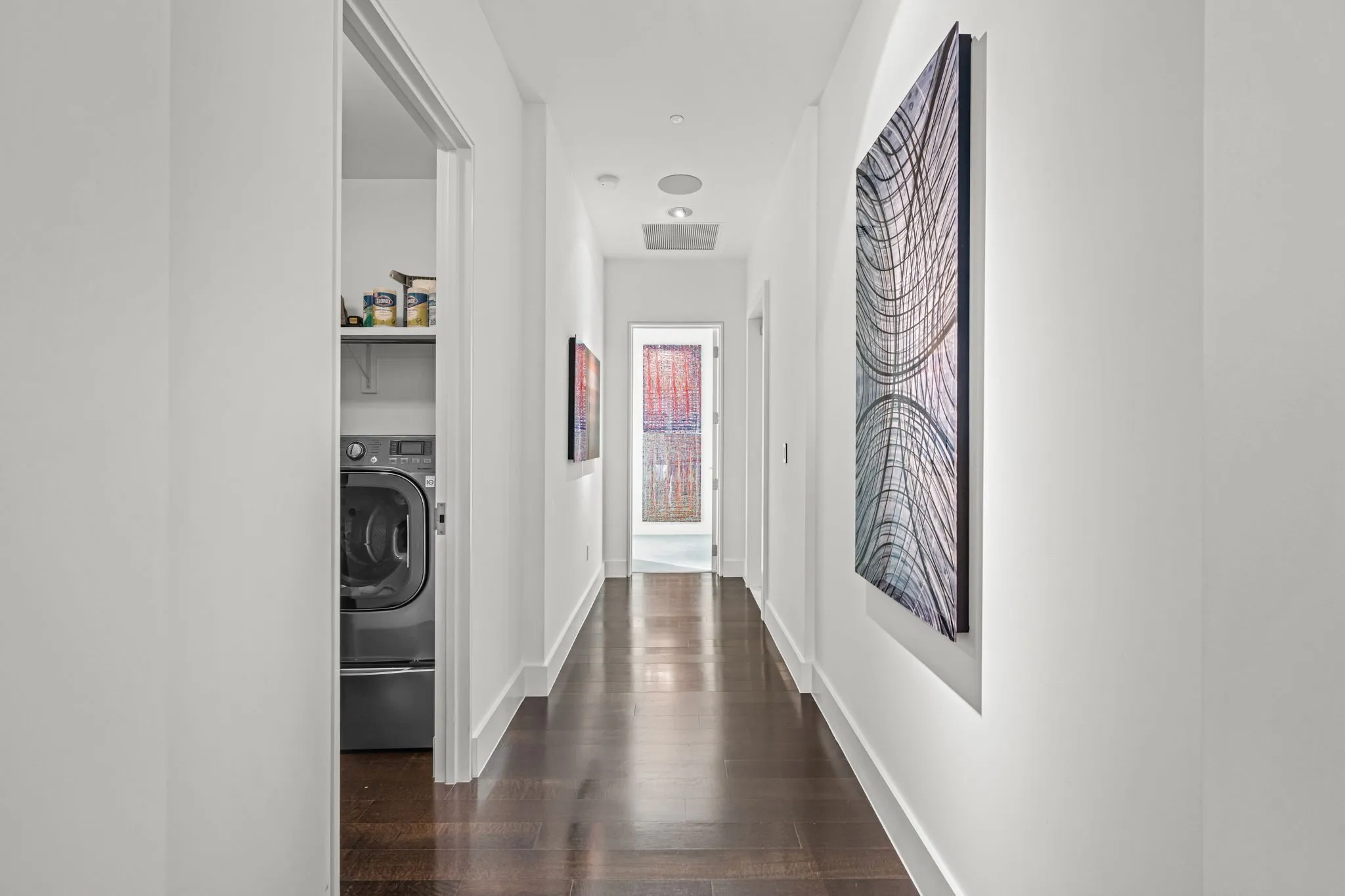 Condominium For Sale in Dallas County , 2200 Victory Avenue 1505, Dallas, Texas 75219, 2 Bedrooms, 3 Bathrooms, 2 Garage spaces, 2,466 Sqft, built in 2007, Price $1,275,000, mls#21332137, Real Estate Agent in Dallas, Homes For Sale in Dallas county, Homes For Sale in Dallas, Realtor in Dallas Texas, Real Estate Brokerage Independent Realty Texas, Luminita Cordes Realtor