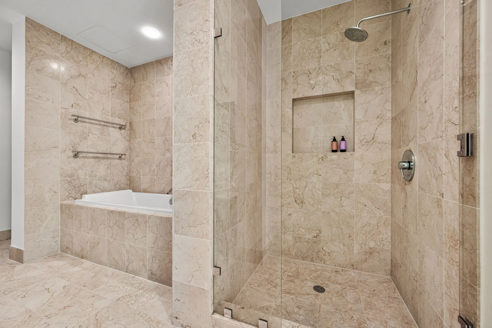 Condominium For Sale in Dallas County , 2200 Victory Avenue 1505, Dallas, Texas 75219, 2 Bedrooms, 3 Bathrooms, 2 Garage spaces, 2,466 Sqft, built in 2007, Price $1,275,000, mls#21332137, Real Estate Agent in Dallas, Homes For Sale in Dallas county, Homes For Sale in Dallas, Realtor in Dallas Texas, Real Estate Brokerage Independent Realty Texas, Luminita Cordes Realtor
