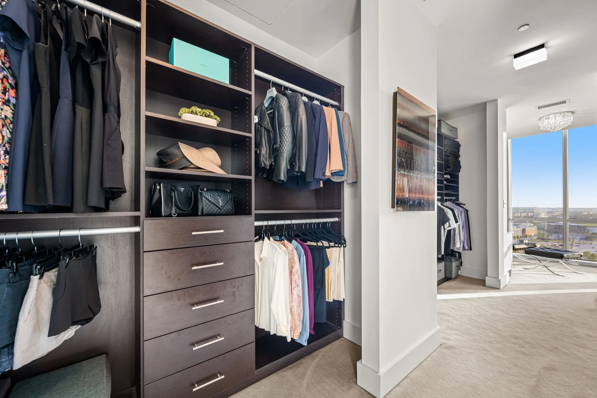 Condominium For Sale in Dallas County , 2200 Victory Avenue 1505, Dallas, Texas 75219, 2 Bedrooms, 3 Bathrooms, 2 Garage spaces, 2,466 Sqft, built in 2007, Price $1,275,000, mls#21332137, Real Estate Agent in Dallas, Homes For Sale in Dallas county, Homes For Sale in Dallas, Realtor in Dallas Texas, Real Estate Brokerage Independent Realty Texas, Luminita Cordes Realtor