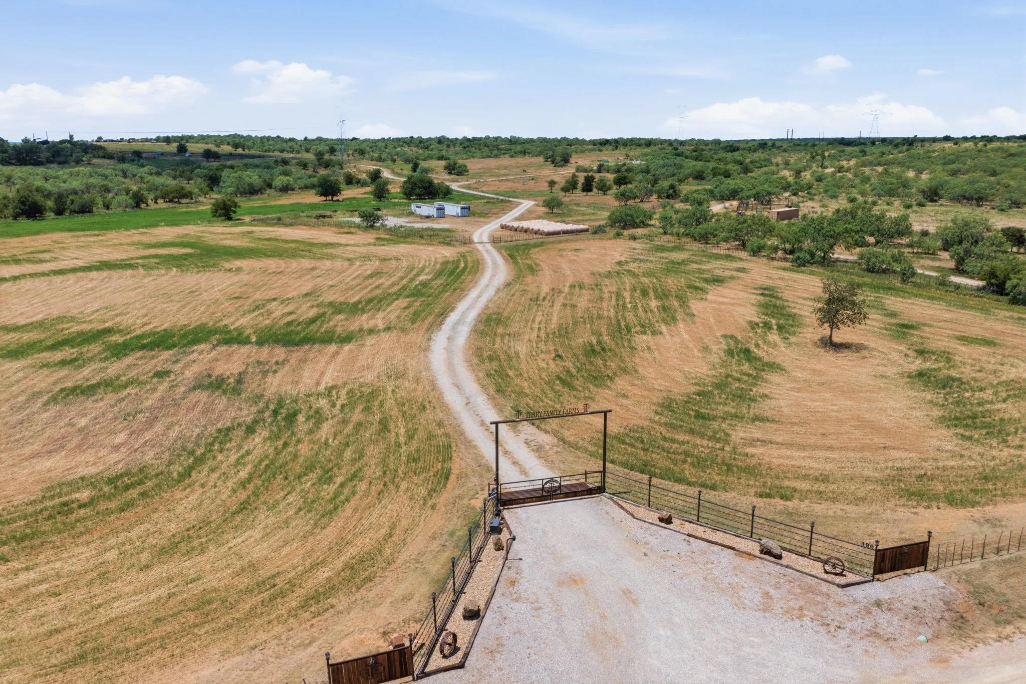 Business For Sale in Jack County , 196 Story Road C, Perrin, Texas 76486, 0, 0, Garage spaces, 5,340 Sqft, built in 2024, mls#21332564, Real Estate Agent in Perrin, Homes For Sale in Jack county, Homes For Sale in Perrin, Realtor in Perrin Texas, Real Estate Brokerage Independent Realty Texas, Luminita Cordes Realtor
