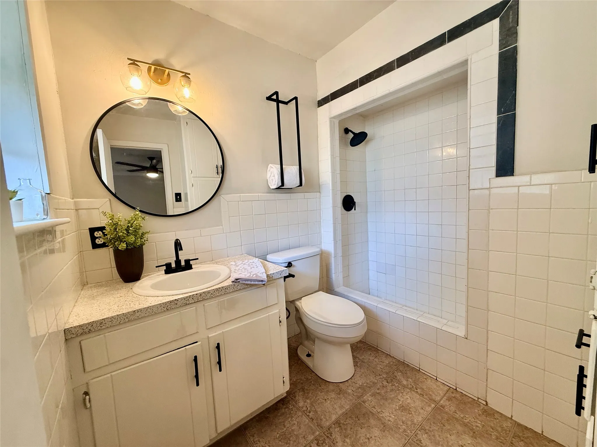 Single Family Residence For Sale in Kaufman County , 116 Gantt Street, Terrell, Texas 75160, 3 Bedroom, 2 Bathroom, 1 Garage spaces, 1,266 Sqft, built in 1972, mls#21331282, Real Estate Agent in Terrell, Homes For Sale in Kaufman county, Homes For Sale in Terrell, Realtor in Terrell Texas, Real Estate Brokerage Independent Realty Texas, Luminita Cordes Realtor