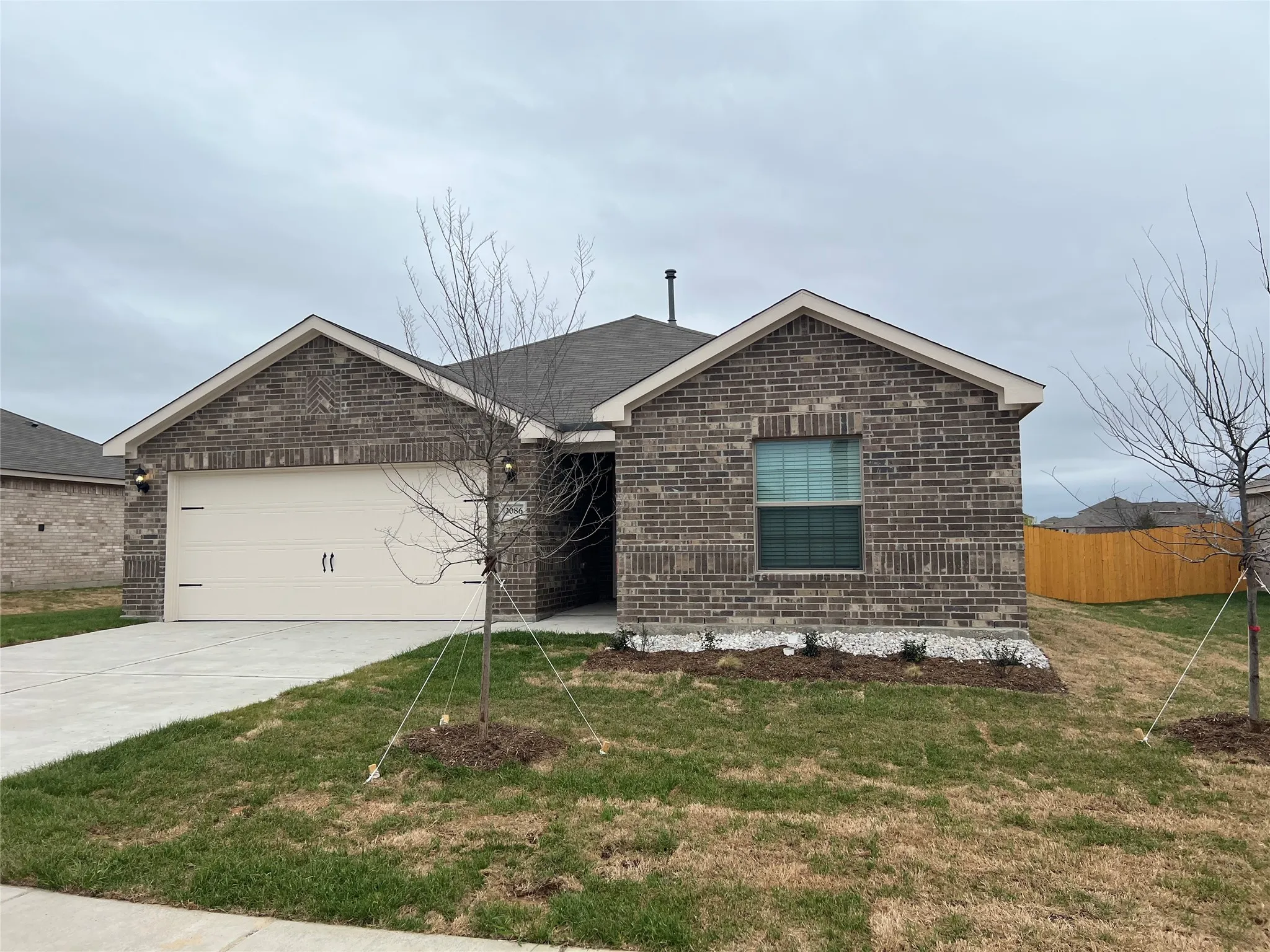Single Family Residence For Rent in Kaufman County , 3086 Chillingham Drive, Forney, Texas 75126, 3 Bedroom, 2 Bathroom, 2 Garage spaces, 1,606 Sqft, built in 2022, mls#21332587, Real Estate Agent in Forney, Homes For Rent in Kaufman county, Homes For Rent in Forney, Realtor in Forney Texas, Real Estate Brokerage Independent Realty Texas, Luminita Cordes Realtor