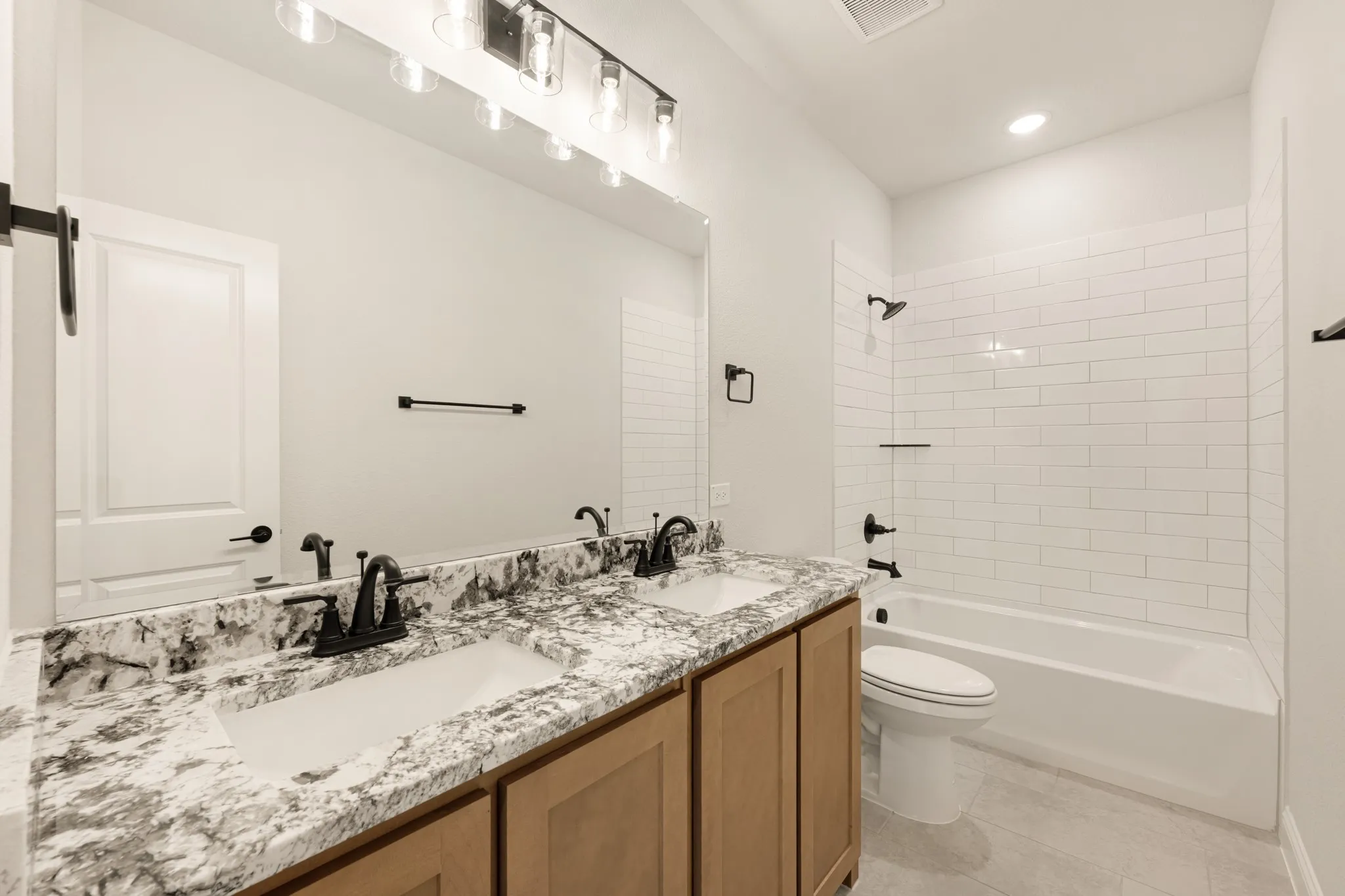 Single Family Residence For Sale in Rockwall County , 3059 Duck Heights Avenue, Royse City, Texas 75189, 4 Bedroom, 3 Bathroom, 2 Garage spaces, 3,285 Sqft, built in 2026, mls#21330819, Real Estate Agent in Royse City, Homes For Sale in Rockwall county, Homes For Sale in Royse City, Realtor in Royse City Texas, Real Estate Brokerage Independent Realty Texas, Luminita Cordes Realtor