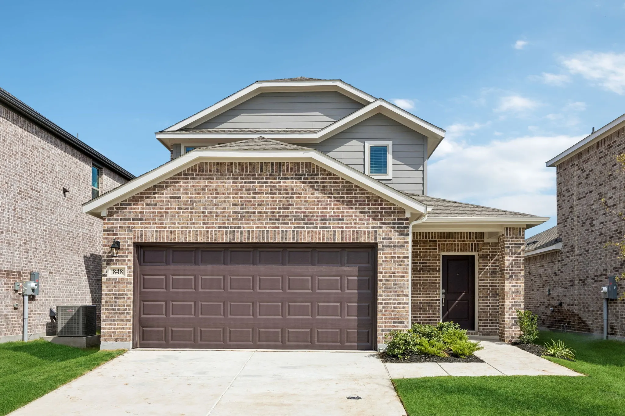 848Hillcrest_001