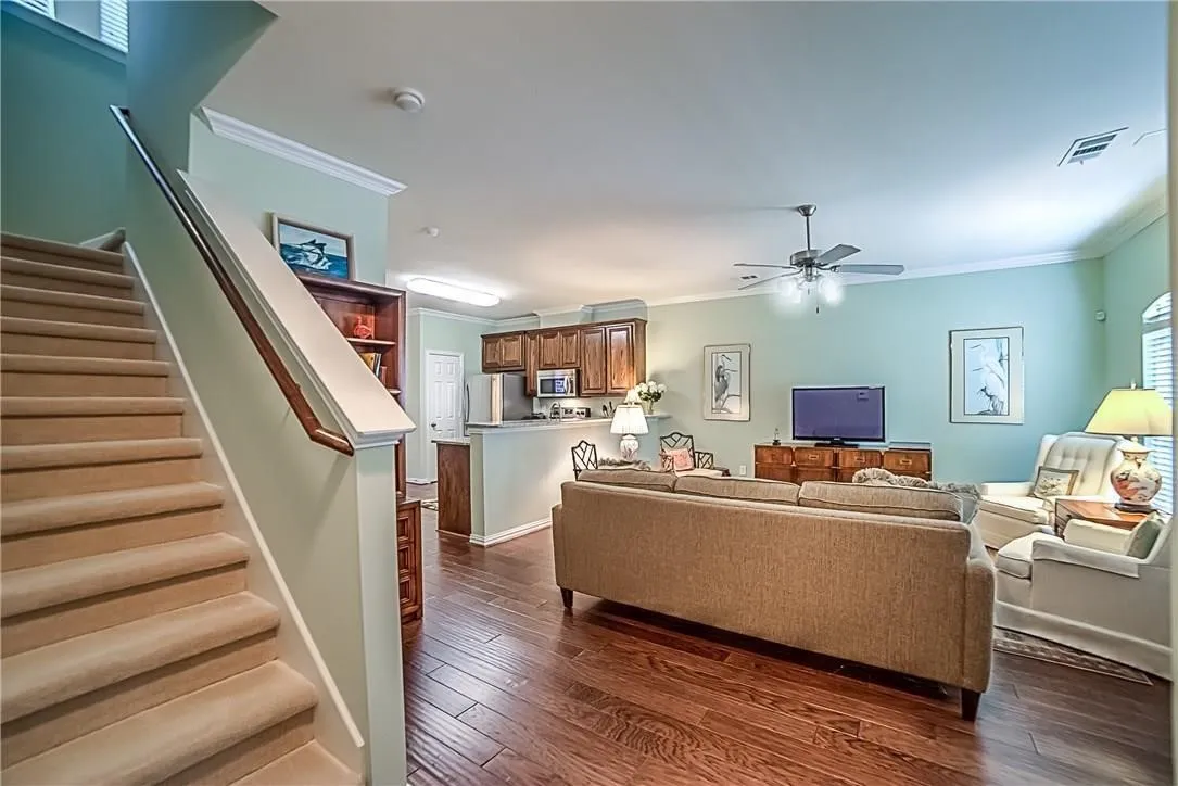 Townhouse For Rent in Collin County , 5790 Antique Rose Trail, Fairview, Texas 75069, 2 Bedroom, 2 Bathroom, 2 Garage spaces, 1,255 Sqft, built in 2008, mls#21311484, Real Estate Agent in Fairview, Homes For Rent in Collin county, Homes For Rent in Fairview, Realtor in Fairview Texas, Real Estate Brokerage Independent Realty Texas, Luminita Cordes Realtor