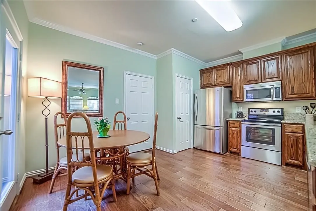 Townhouse For Rent in Collin County , 5790 Antique Rose Trail, Fairview, Texas 75069, 2 Bedroom, 2 Bathroom, 2 Garage spaces, 1,255 Sqft, built in 2008, mls#21311484, Real Estate Agent in Fairview, Homes For Rent in Collin county, Homes For Rent in Fairview, Realtor in Fairview Texas, Real Estate Brokerage Independent Realty Texas, Luminita Cordes Realtor