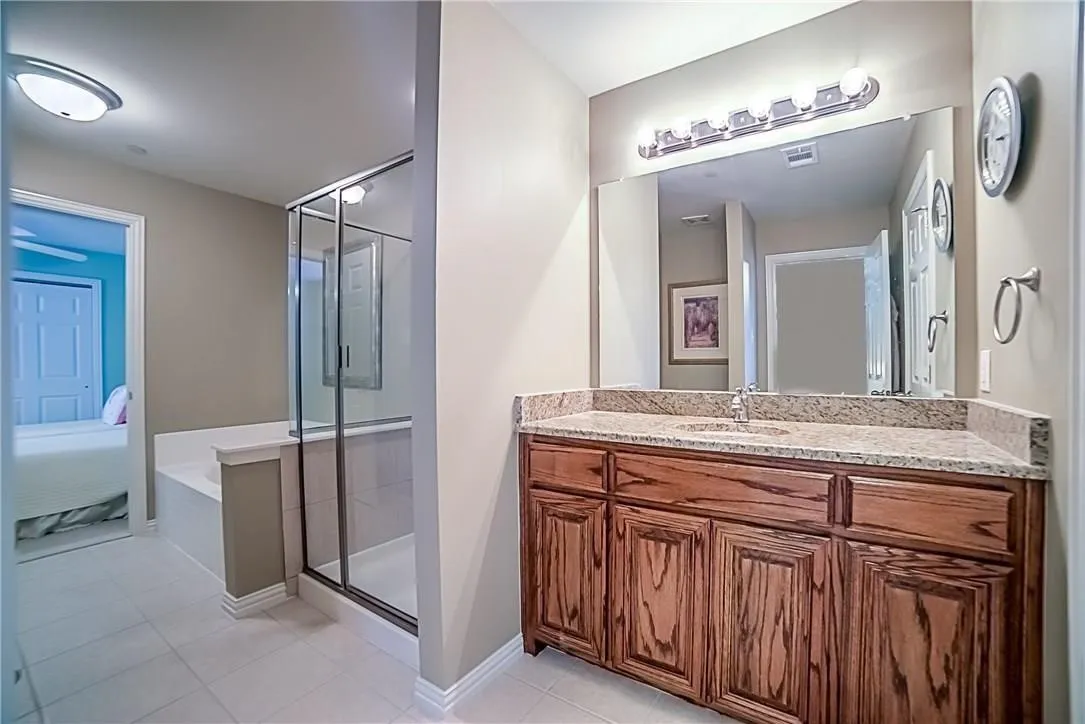 Townhouse For Rent in Collin County , 5790 Antique Rose Trail, Fairview, Texas 75069, 2 Bedroom, 2 Bathroom, 2 Garage spaces, 1,255 Sqft, built in 2008, mls#21311484, Real Estate Agent in Fairview, Homes For Rent in Collin county, Homes For Rent in Fairview, Realtor in Fairview Texas, Real Estate Brokerage Independent Realty Texas, Luminita Cordes Realtor