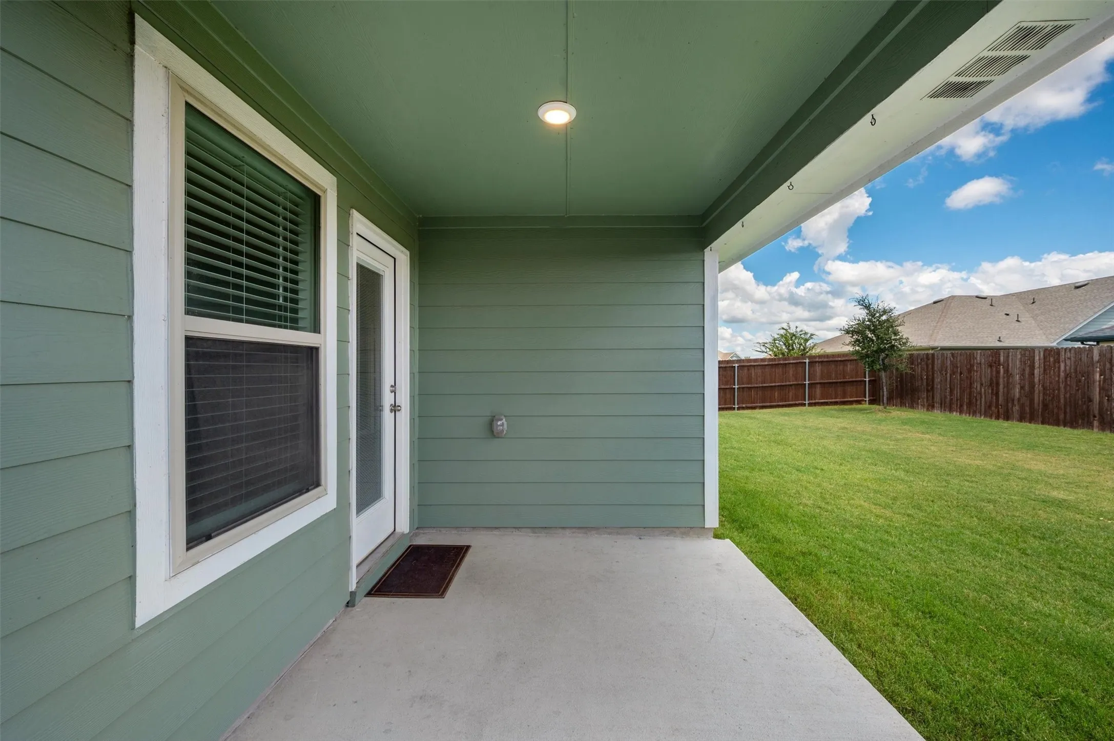Single Family Residence For Sale in Grayson County , 2315 Hydrangea Drive, Pilot Point, Texas 76258, 4 Bedroom, 2 Bathroom, 2 Garage spaces, 1,779 Sqft, built in 2024, mls#21332500, Real Estate Agent in Pilot Point, Homes For Sale in Grayson county, Homes For Sale in Pilot Point, Realtor in Pilot Point Texas, Real Estate Brokerage Independent Realty Texas, Luminita Cordes Realtor