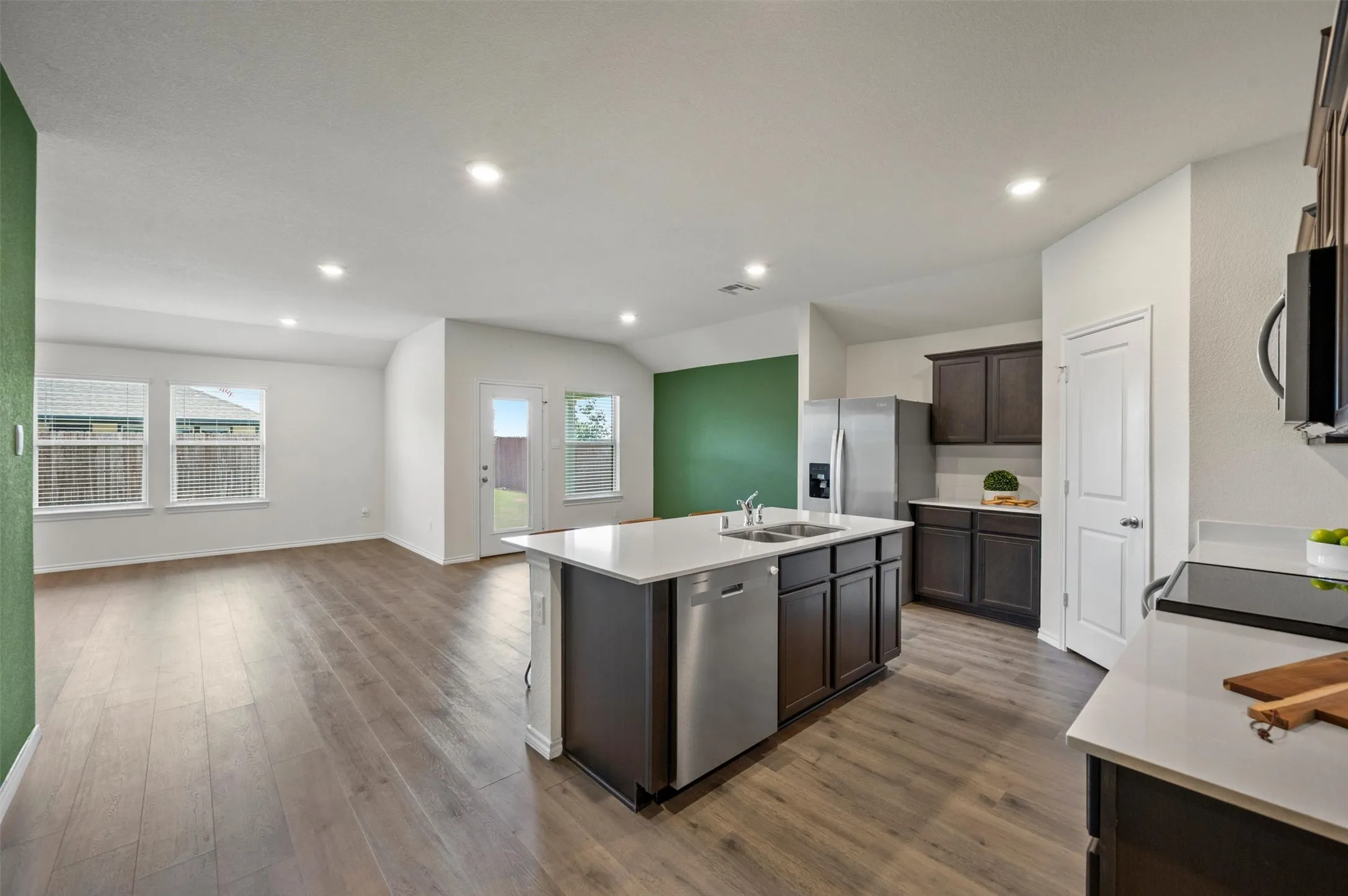 Single Family Residence For Sale in Grayson County , 2315 Hydrangea Drive, Pilot Point, Texas 76258, 4 Bedroom, 2 Bathroom, 2 Garage spaces, 1,779 Sqft, built in 2024, mls#21332500, Real Estate Agent in Pilot Point, Homes For Sale in Grayson county, Homes For Sale in Pilot Point, Realtor in Pilot Point Texas, Real Estate Brokerage Independent Realty Texas, Luminita Cordes Realtor
