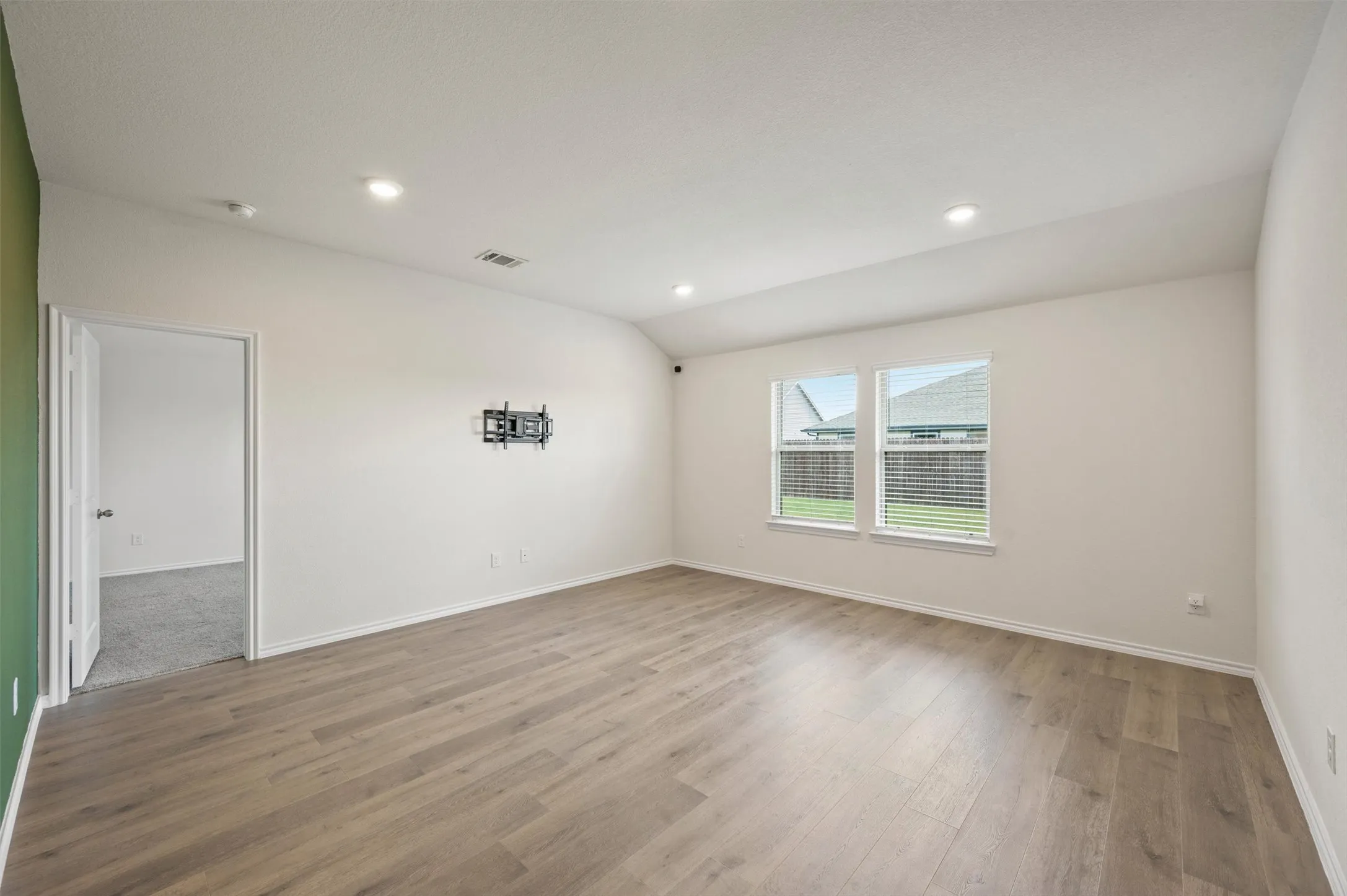 Single Family Residence For Sale in Grayson County , 2315 Hydrangea Drive, Pilot Point, Texas 76258, 4 Bedroom, 2 Bathroom, 2 Garage spaces, 1,779 Sqft, built in 2024, mls#21332500, Real Estate Agent in Pilot Point, Homes For Sale in Grayson county, Homes For Sale in Pilot Point, Realtor in Pilot Point Texas, Real Estate Brokerage Independent Realty Texas, Luminita Cordes Realtor