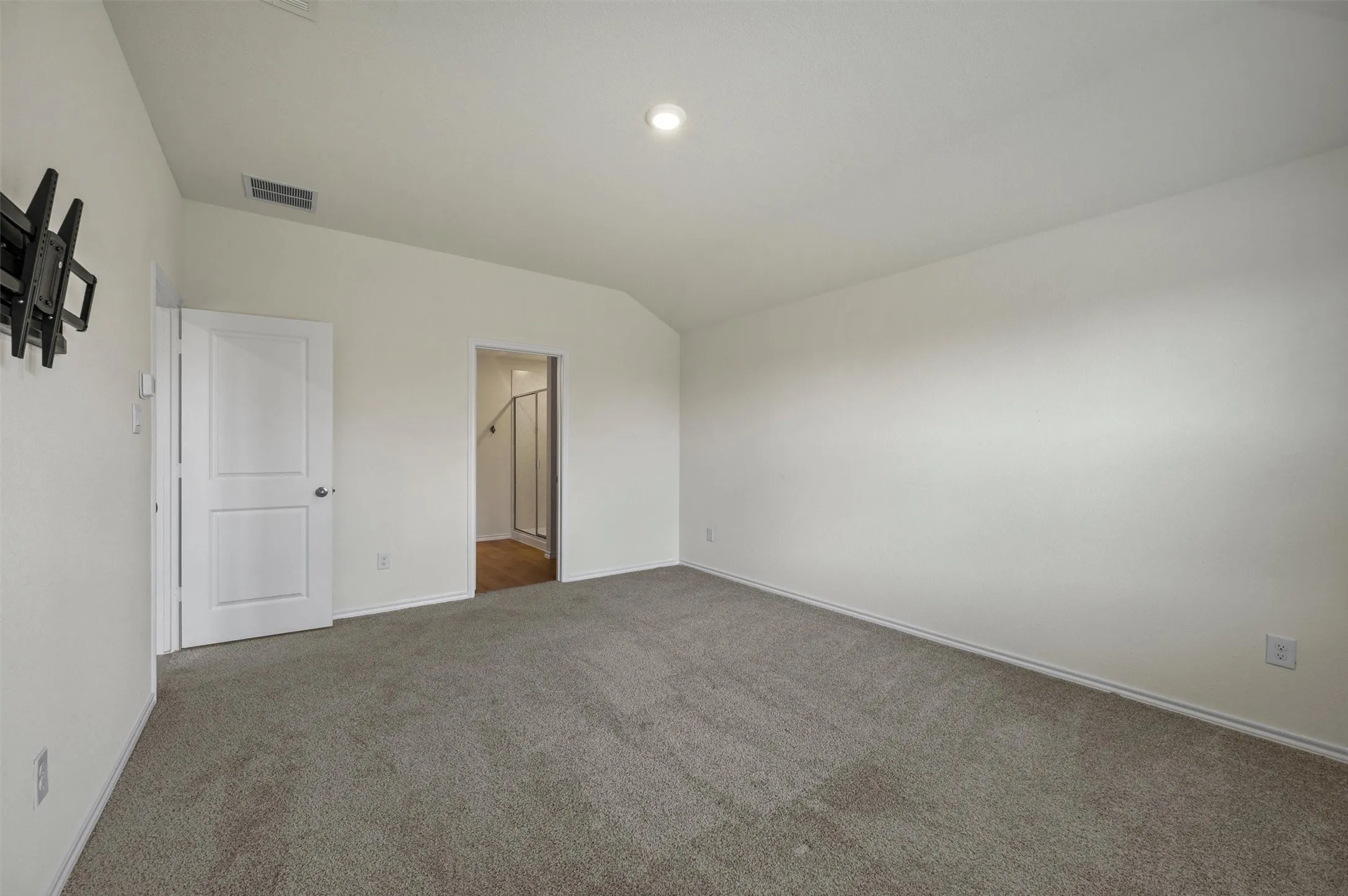 Single Family Residence For Sale in Grayson County , 2315 Hydrangea Drive, Pilot Point, Texas 76258, 4 Bedroom, 2 Bathroom, 2 Garage spaces, 1,779 Sqft, built in 2024, mls#21332500, Real Estate Agent in Pilot Point, Homes For Sale in Grayson county, Homes For Sale in Pilot Point, Realtor in Pilot Point Texas, Real Estate Brokerage Independent Realty Texas, Luminita Cordes Realtor