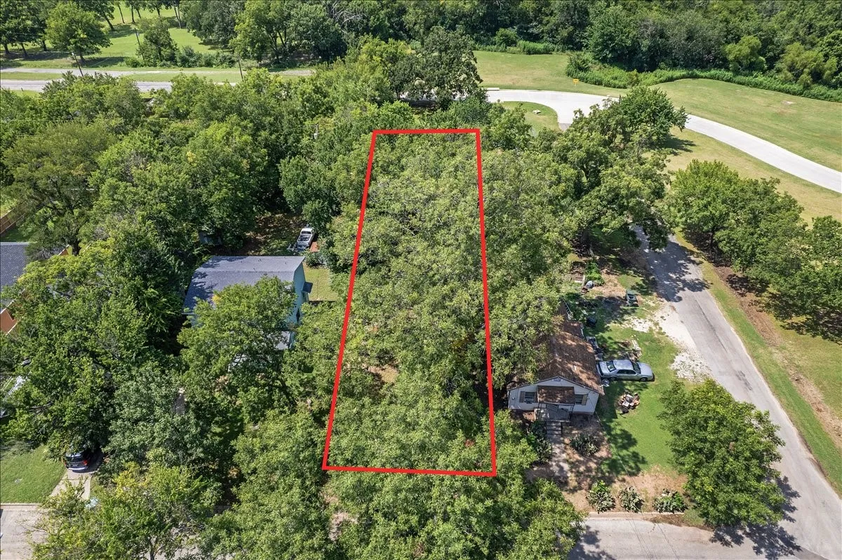 Unimproved Land For Sale in Grayson County , 511 E Wilson Avenue, Sherman, Texas 75090, 0, 0, Garage spaces, 0 Sqft, built in 0, mls#21332601, Real Estate Agent in Sherman, Homes For Sale in Grayson county, Homes For Sale in Sherman, Realtor in Sherman Texas, Real Estate Brokerage Independent Realty Texas, Luminita Cordes Realtor