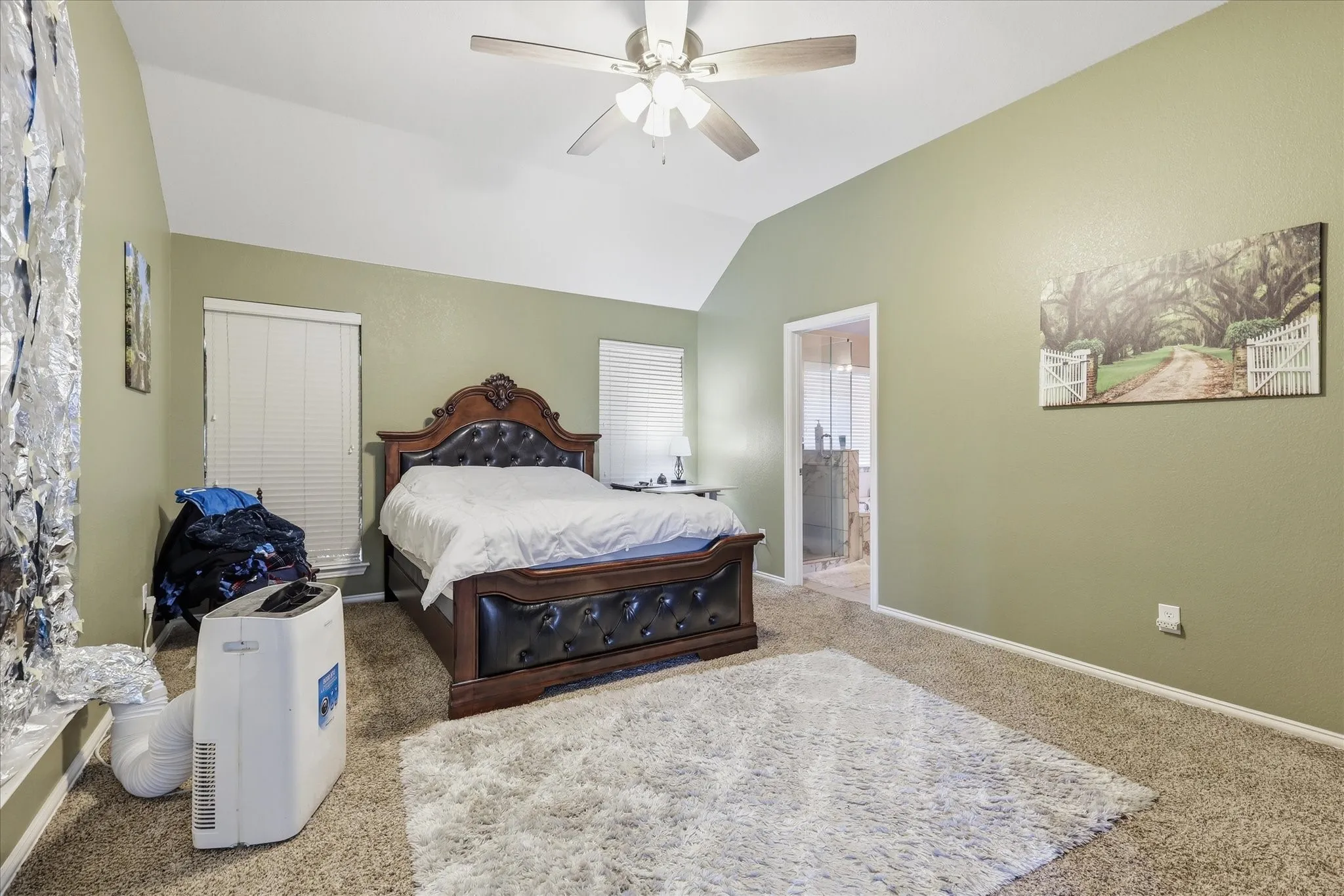 Single Family Residence For Sale in Denton County , 4432 Spanish Oak Circle, Corinth, Texas 76208, 3 Bedroom, 2 Bathroom, 2 Garage spaces, 2,052 Sqft, built in 1998, mls#21327038, Real Estate Agent in Corinth, Homes For Sale in Denton county, Homes For Sale in Corinth, Realtor in Corinth Texas, Real Estate Brokerage Independent Realty Texas, Luminita Cordes Realtor