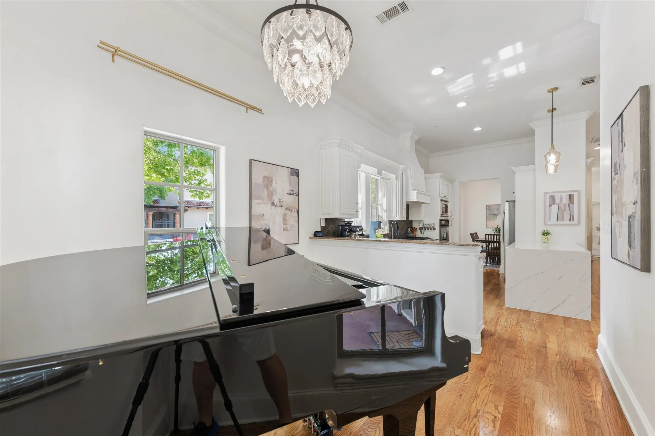 Condominium For Sale in Tarrant County , 53 Piazza Lane 110, Colleyville, Texas 76034, 4 Bedroom, 4 Bathroom, 2 Garage spaces, 3,214 Sqft, built in 2004, mls#21322849, Real Estate Agent in Colleyville, Homes For Sale in Tarrant county, Homes For Sale in Colleyville, Realtor in Colleyville Texas, Real Estate Brokerage Independent Realty Texas, Luminita Cordes Realtor