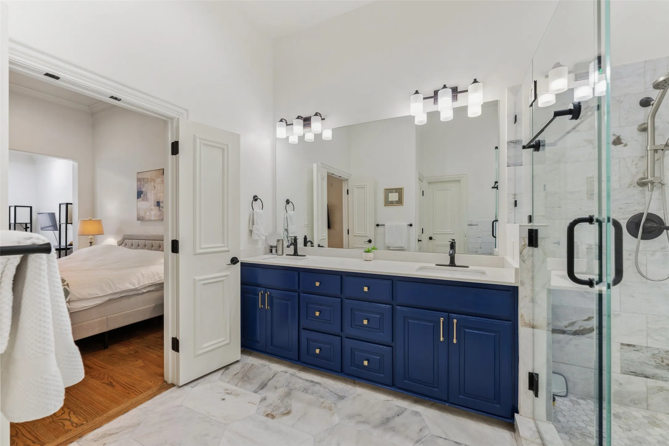 Condominium For Sale in Tarrant County , 53 Piazza Lane 110, Colleyville, Texas 76034, 4 Bedroom, 4 Bathroom, 2 Garage spaces, 3,214 Sqft, built in 2004, mls#21322849, Real Estate Agent in Colleyville, Homes For Sale in Tarrant county, Homes For Sale in Colleyville, Realtor in Colleyville Texas, Real Estate Brokerage Independent Realty Texas, Luminita Cordes Realtor