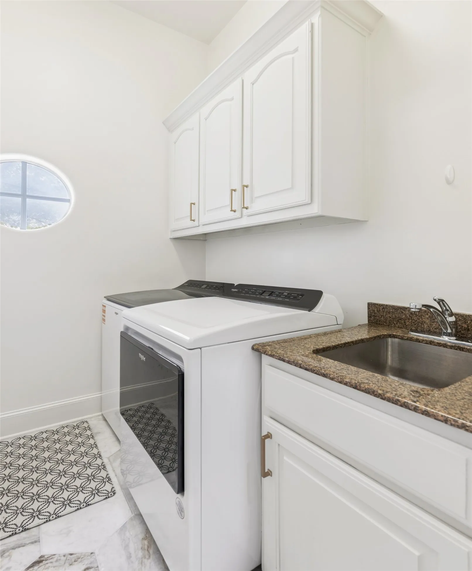 Condominium For Sale in Tarrant County , 53 Piazza Lane 110, Colleyville, Texas 76034, 4 Bedroom, 4 Bathroom, 2 Garage spaces, 3,214 Sqft, built in 2004, mls#21322849, Real Estate Agent in Colleyville, Homes For Sale in Tarrant county, Homes For Sale in Colleyville, Realtor in Colleyville Texas, Real Estate Brokerage Independent Realty Texas, Luminita Cordes Realtor