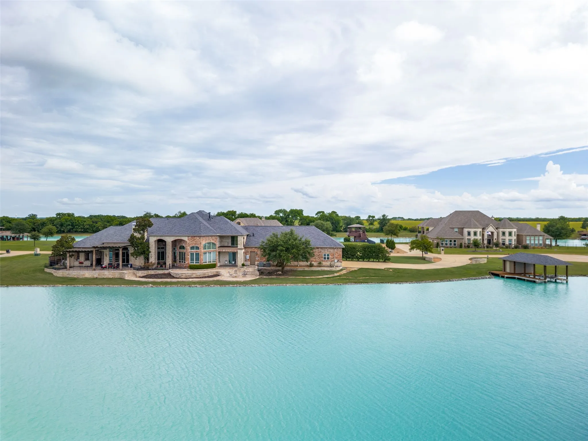Single Family Residence For Sale in Collin County , 632 Calm Water Cove, Princeton, Texas 75407, 4 Bedroom, 8 Bathroom, 9 Garage spaces, 4,907 Sqft, built in 2008, mls#21328616, Real Estate Agent in Princeton, Homes For Sale in Collin county, Homes For Sale in Princeton, Realtor in Princeton Texas, Real Estate Brokerage Independent Realty Texas, Luminita Cordes Realtor
