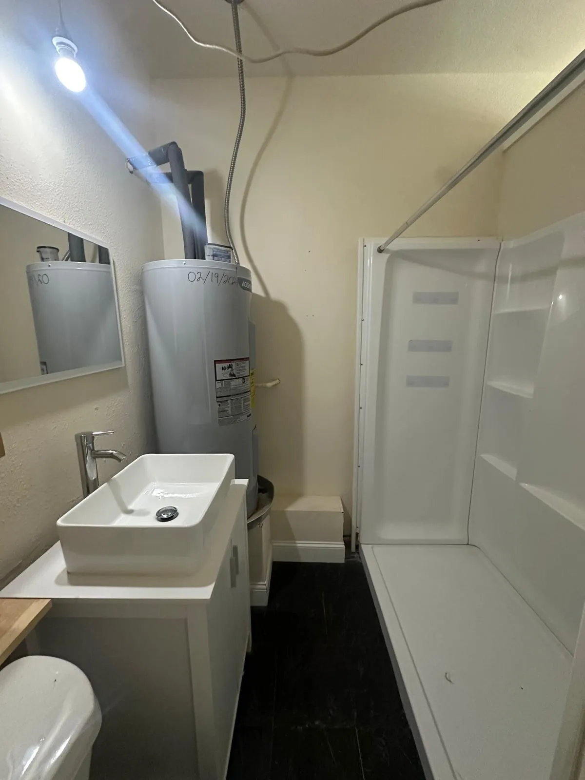 Guest quarters bathroom