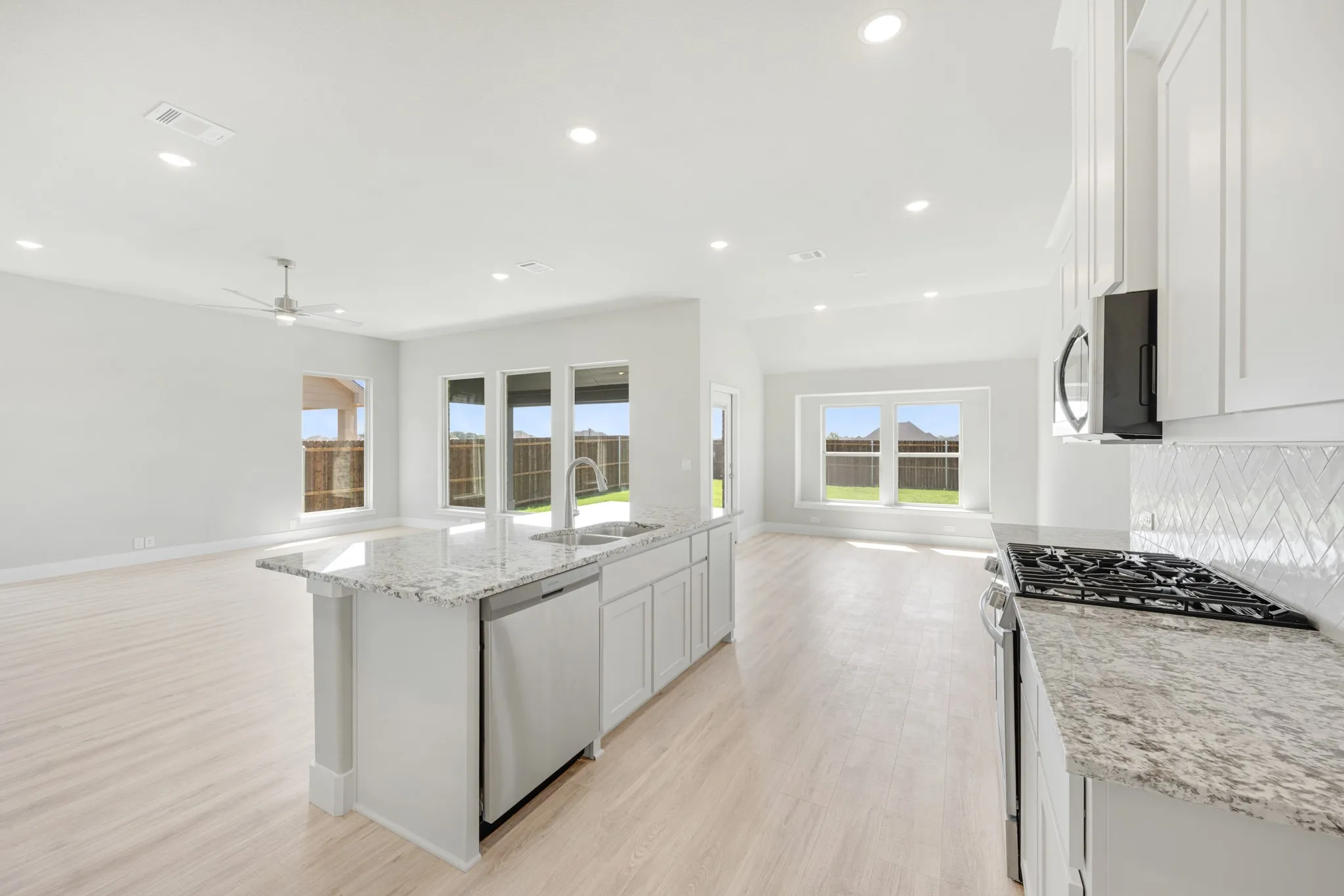 Single Family Residence For Sale in Ellis County , 232 Fireberry Drive, Glenn Heights, Texas 75154, 4 Bedroom, 3 Bathroom, 2 Garage spaces, 2,527 Sqft, built in 2026, mls#21332340, Real Estate Agent in Glenn Heights, Homes For Sale in Ellis county, Homes For Sale in Glenn Heights, Realtor in Glenn Heights Texas, Real Estate Brokerage Independent Realty Texas, Luminita Cordes Realtor