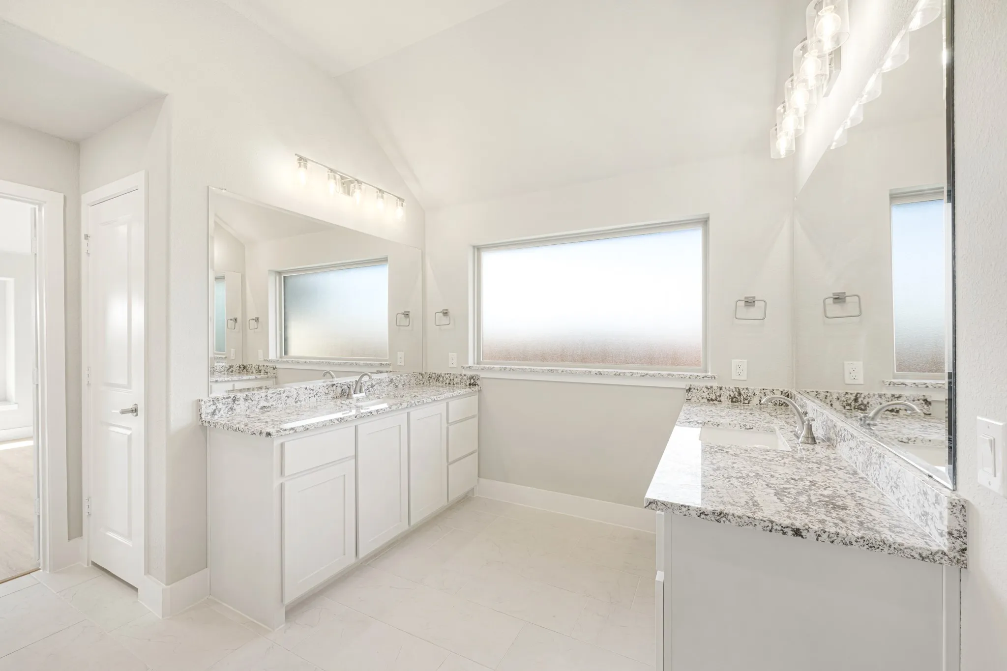 Single Family Residence For Sale in Ellis County , 232 Fireberry Drive, Glenn Heights, Texas 75154, 4 Bedroom, 3 Bathroom, 2 Garage spaces, 2,527 Sqft, built in 2026, mls#21332340, Real Estate Agent in Glenn Heights, Homes For Sale in Ellis county, Homes For Sale in Glenn Heights, Realtor in Glenn Heights Texas, Real Estate Brokerage Independent Realty Texas, Luminita Cordes Realtor