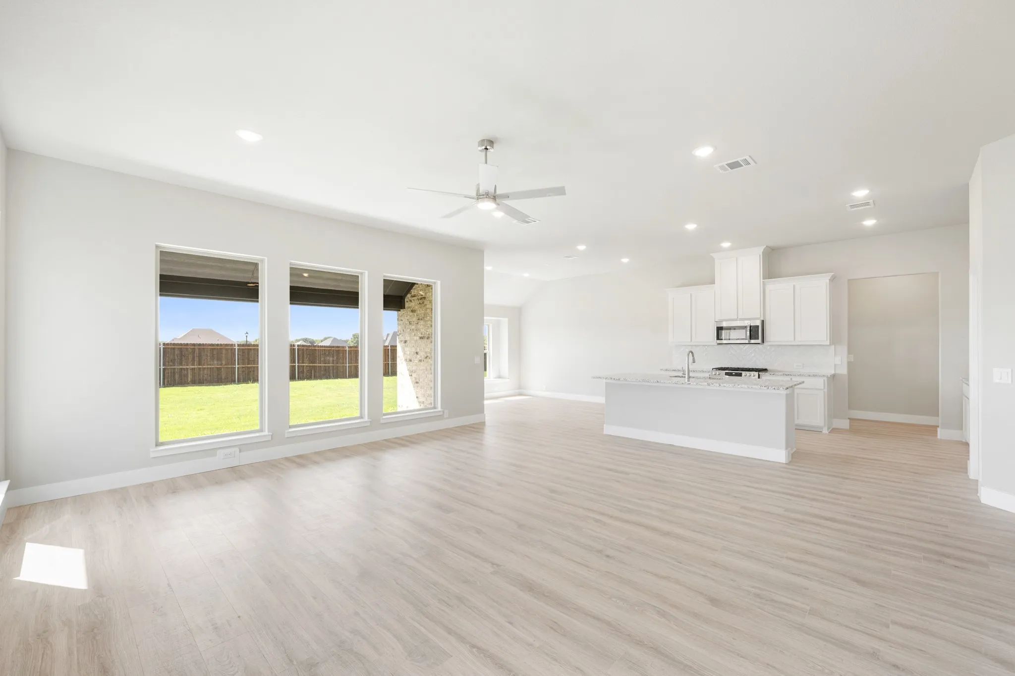 Single Family Residence For Sale in Ellis County , 232 Fireberry Drive, Glenn Heights, Texas 75154, 4 Bedroom, 3 Bathroom, 2 Garage spaces, 2,527 Sqft, built in 2026, mls#21332340, Real Estate Agent in Glenn Heights, Homes For Sale in Ellis county, Homes For Sale in Glenn Heights, Realtor in Glenn Heights Texas, Real Estate Brokerage Independent Realty Texas, Luminita Cordes Realtor