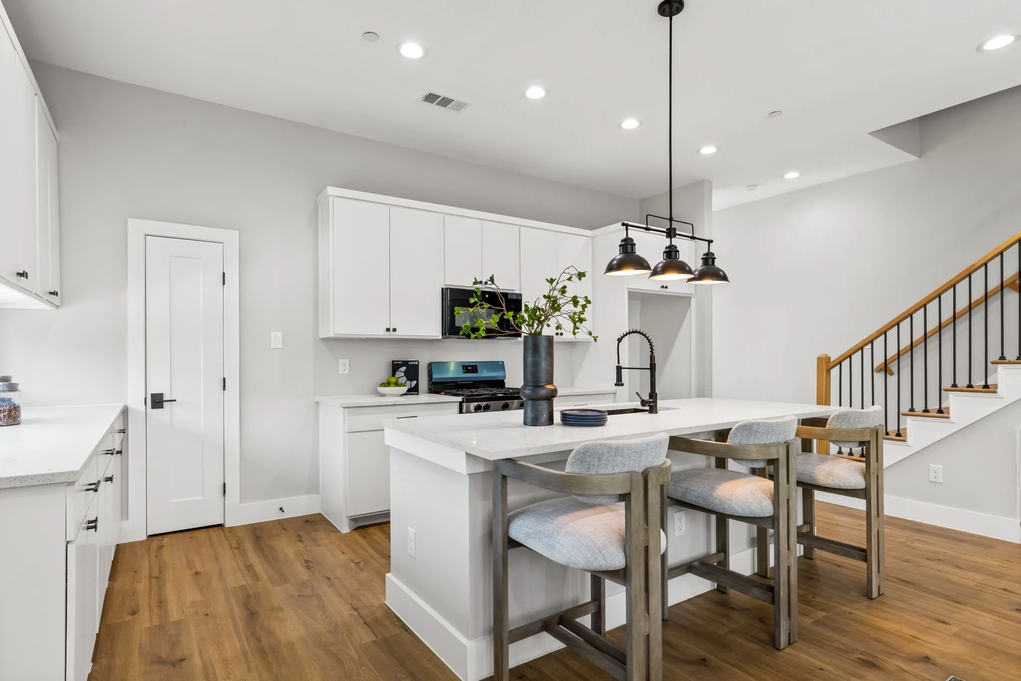 For Sale in Dallas County , 4709 Virginia Avenue 1, 2, 3, 4, 5, Dallas, Texas 75204, 2 Bedroom, 4 Bathroom, 2 Garage spaces, 9,050 Sqft, built in 2025, Price $2,550,000, mls#21332643, Real Estate Agent in Dallas, Homes For Sale in Dallas county, Homes For Sale in Dallas, Realtor in Dallas Texas, Real Estate Brokerage Independent Realty Texas, Luminita Cordes Realtor