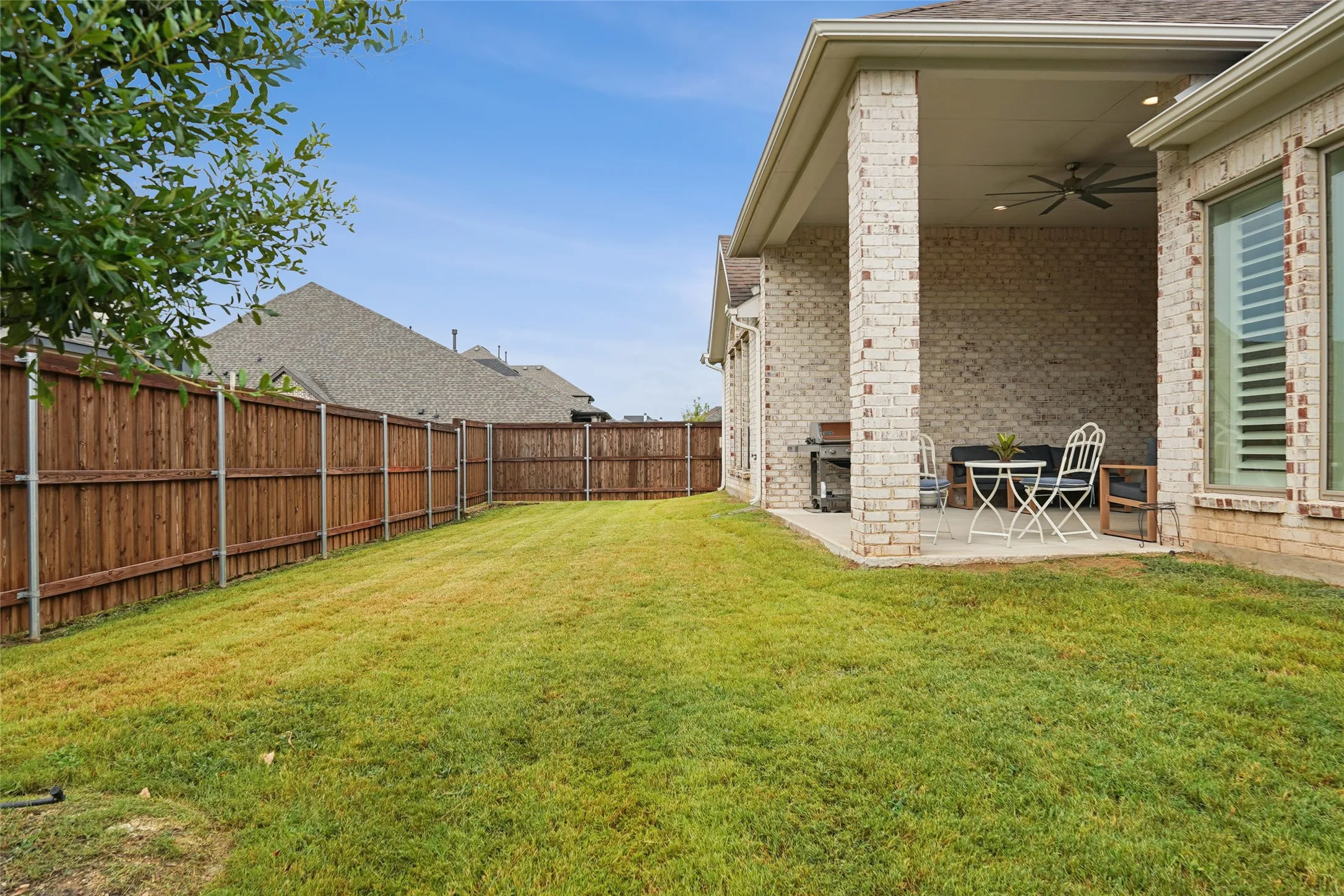 Single Family Residence For Sale in Ellis County , 2618 Seth Drive, Midlothian, Texas 76065, 4 Bedroom, 3 Bathroom, 3 Garage spaces, 2,965 Sqft, built in 2022, mls#21329403, Real Estate Agent in Midlothian, Homes For Sale in Ellis county, Homes For Sale in Midlothian, Realtor in Midlothian Texas, Real Estate Brokerage Independent Realty Texas, Luminita Cordes Realtor
