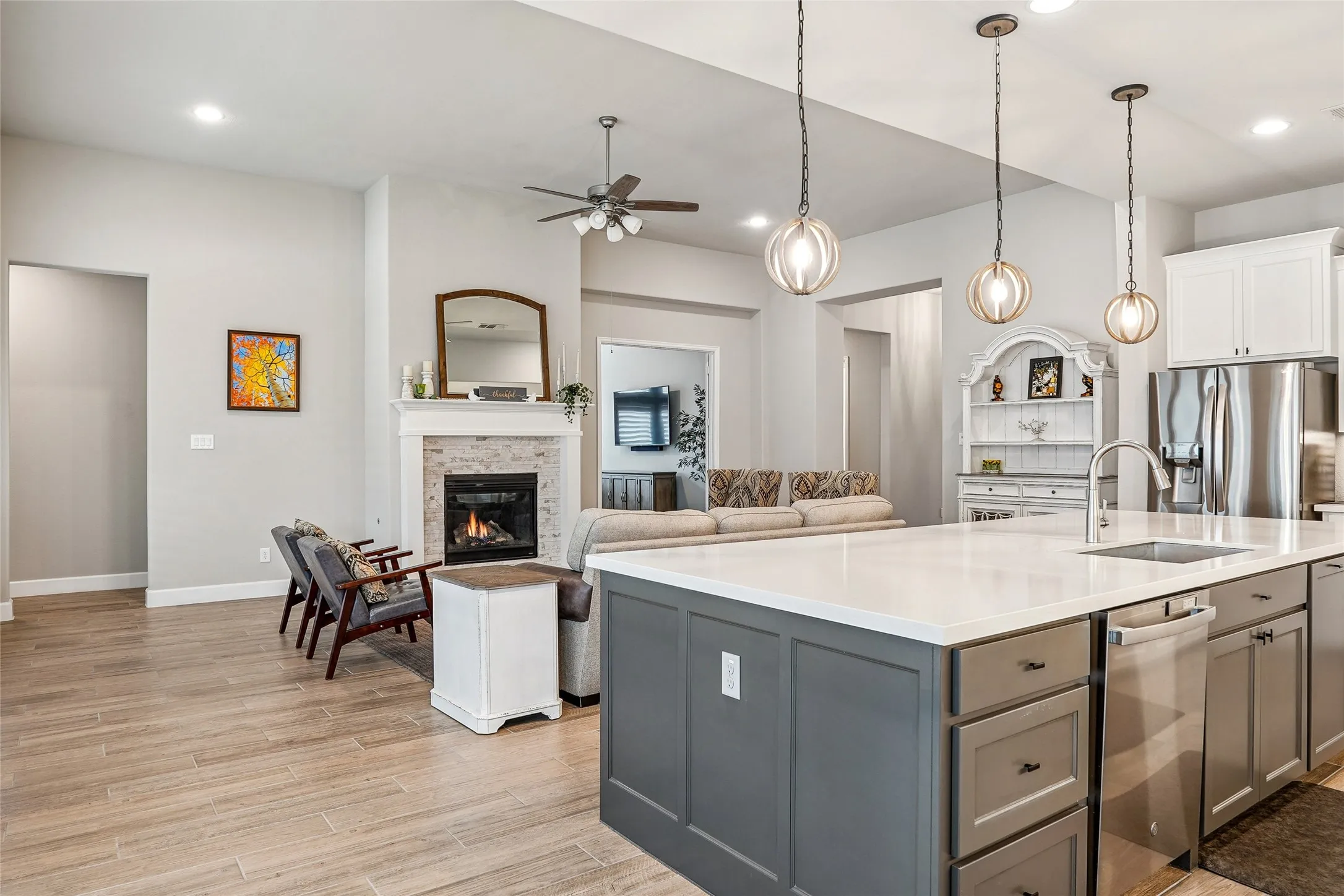 Single Family Residence For Sale in Ellis County , 2618 Seth Drive, Midlothian, Texas 76065, 4 Bedroom, 3 Bathroom, 3 Garage spaces, 2,965 Sqft, built in 2022, mls#21329403, Real Estate Agent in Midlothian, Homes For Sale in Ellis county, Homes For Sale in Midlothian, Realtor in Midlothian Texas, Real Estate Brokerage Independent Realty Texas, Luminita Cordes Realtor