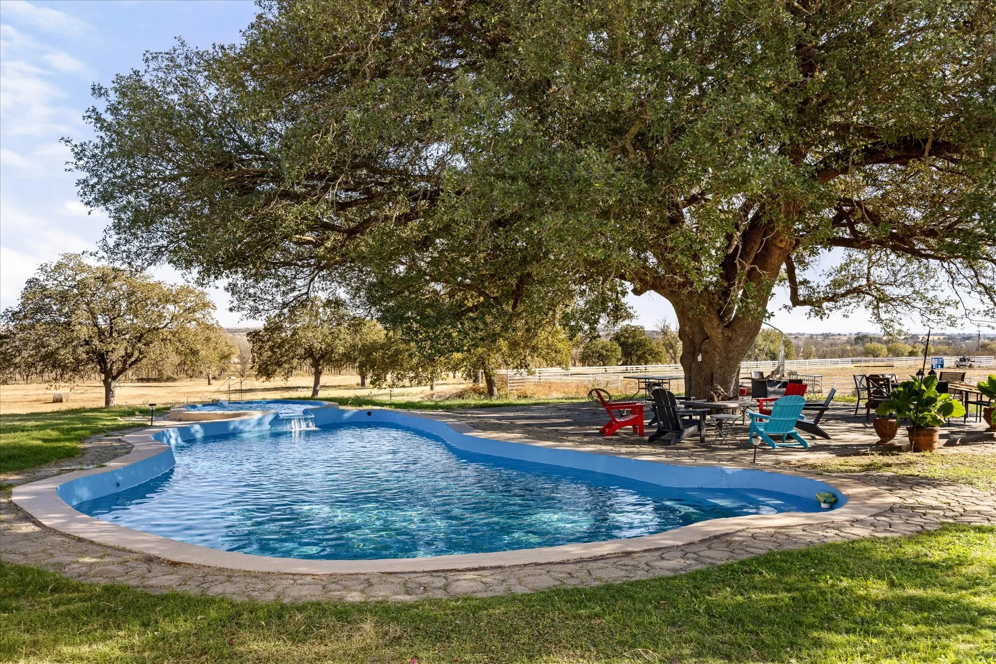 Single Family Residence For Sale in Comanche County , 951 FM 1476, Dublin, Texas 76446, 4 Bedrooms, 4 Bathrooms, 2 Garage spaces, 3,115 Sqft, built in 1969, Price $5,400,000, mls#21332063, Real Estate Agent in Dublin, Homes For Sale in Comanche county, Homes For Sale in Dublin, Realtor in Dublin Texas, Real Estate Brokerage Independent Realty Texas, Luminita Cordes Realtor