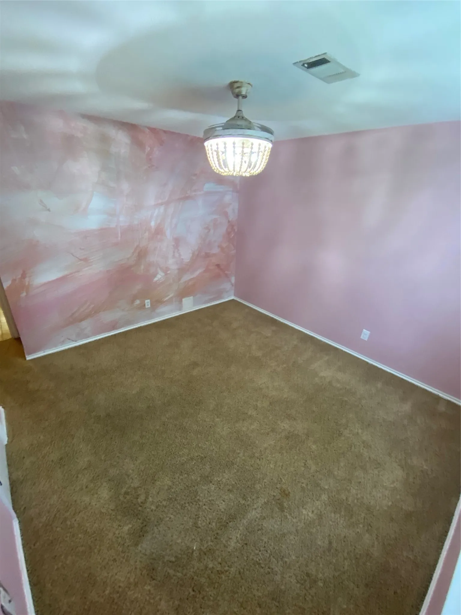 Single Family Residence For Sale in Denton County , 508 Cortes Street, Krugerville, Texas 76227, 3 Bedroom, 2 Bathroom, 2 Garage spaces, 1,465 Sqft, built in 1983, mls#21332671, Real Estate Agent in Krugerville, Homes For Sale in Denton county, Homes For Sale in Krugerville, Realtor in Krugerville Texas, Real Estate Brokerage Independent Realty Texas, Luminita Cordes Realtor