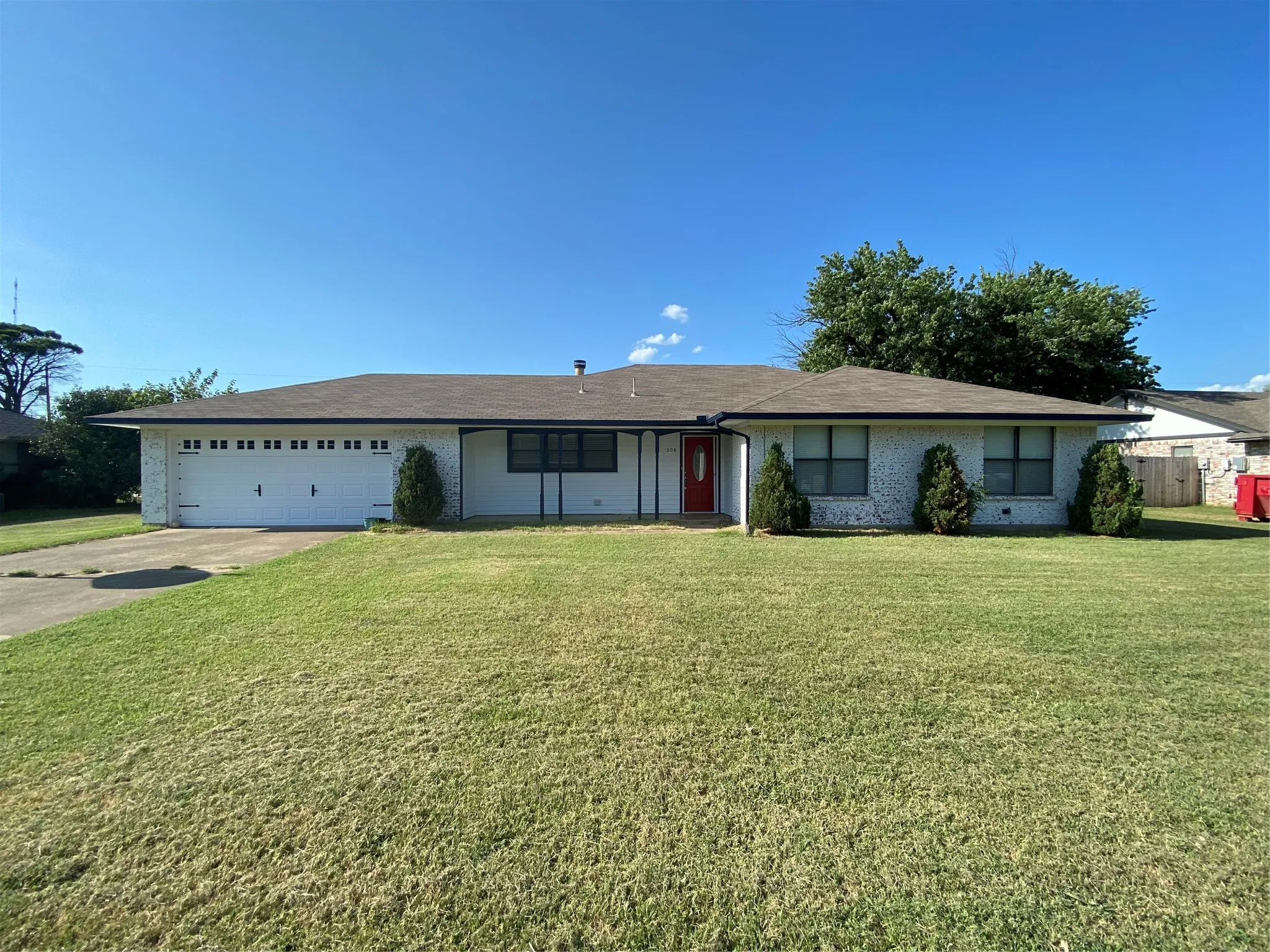 Single Family Residence For Sale in Denton County , 508 Cortes Street, Krugerville, Texas 76227, 3 Bedroom, 2 Bathroom, 2 Garage spaces, 1,465 Sqft, built in 1983, mls#21332671, Real Estate Agent in Krugerville, Homes For Sale in Denton county, Homes For Sale in Krugerville, Realtor in Krugerville Texas, Real Estate Brokerage Independent Realty Texas, Luminita Cordes Realtor