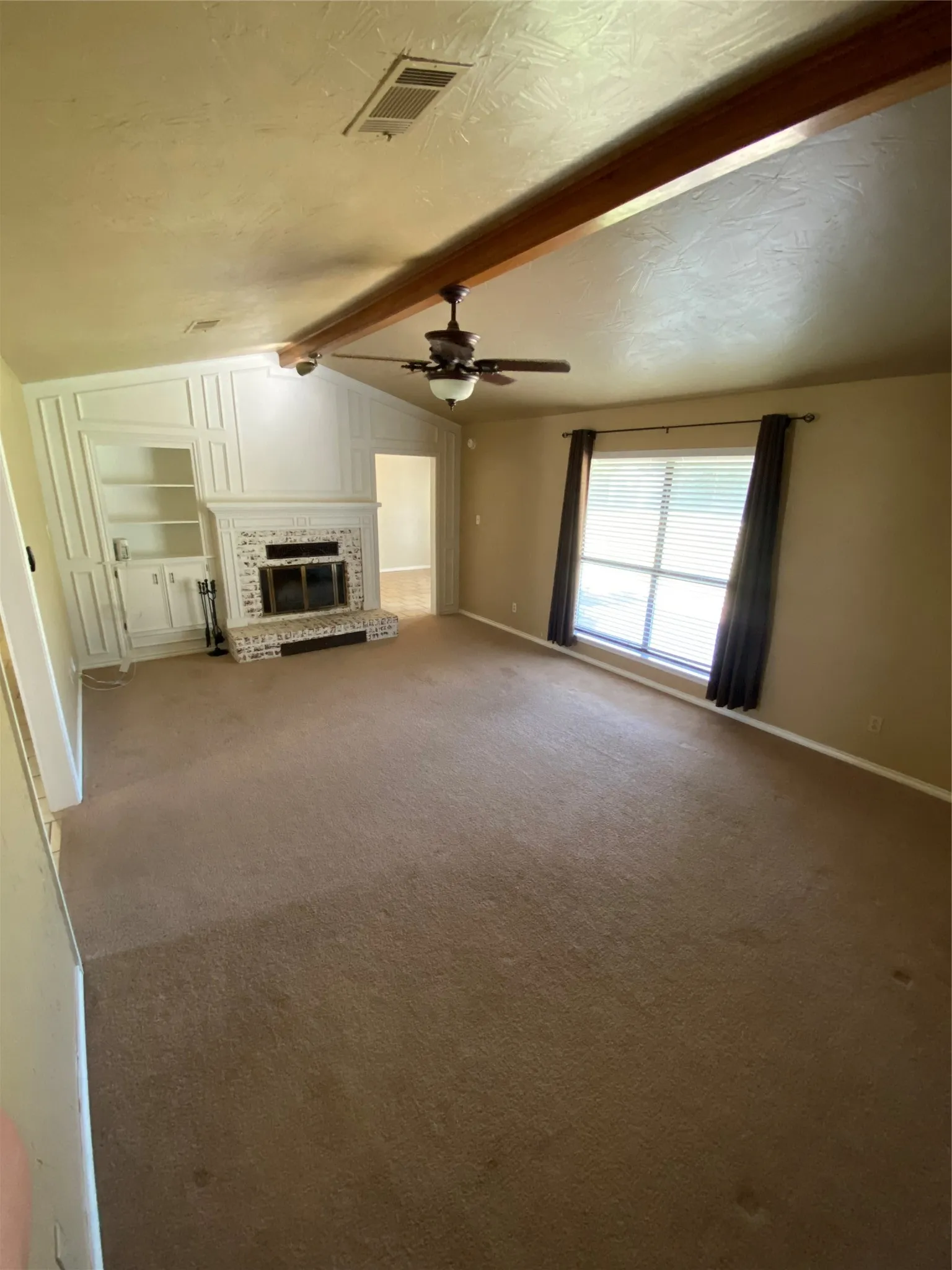 Single Family Residence For Sale in Denton County , 508 Cortes Street, Krugerville, Texas 76227, 3 Bedroom, 2 Bathroom, 2 Garage spaces, 1,465 Sqft, built in 1983, mls#21332671, Real Estate Agent in Krugerville, Homes For Sale in Denton county, Homes For Sale in Krugerville, Realtor in Krugerville Texas, Real Estate Brokerage Independent Realty Texas, Luminita Cordes Realtor