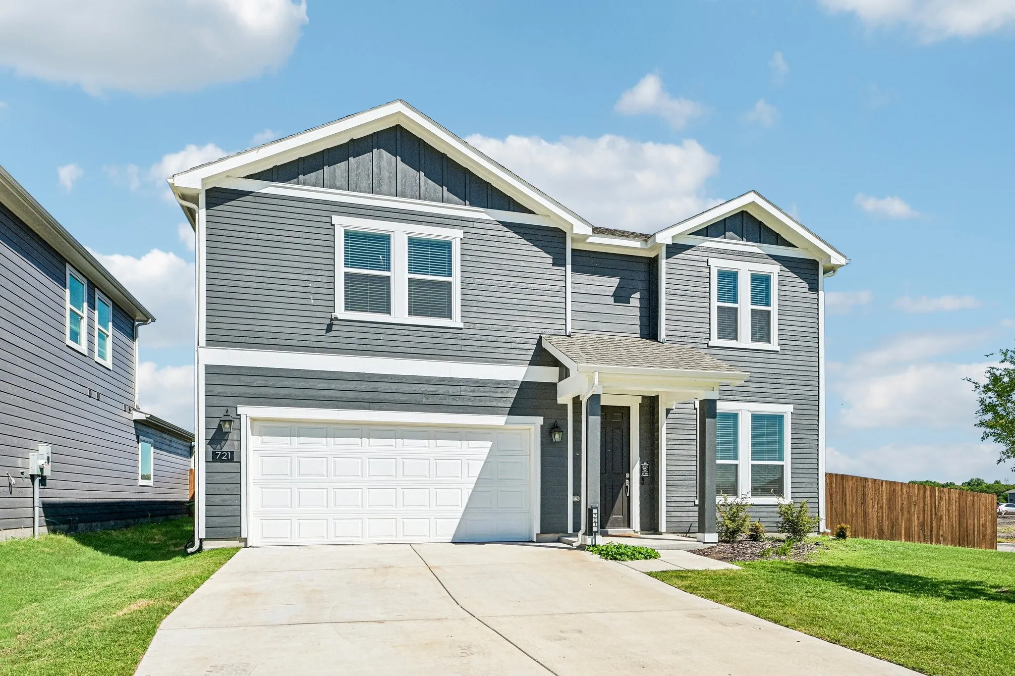 Single Family Residence For Sale in Dallas County , 721 Saint Lawrence Drive, Seagoville, Texas 75159, 3 Bedroom, 3 Bathroom, 2 Garage spaces, 2,752 Sqft, built in 2025, mls#21332104, Real Estate Agent in Seagoville, Homes For Sale in Dallas county, Homes For Sale in Seagoville, Realtor in Seagoville Texas, Real Estate Brokerage Independent Realty Texas, Luminita Cordes Realtor