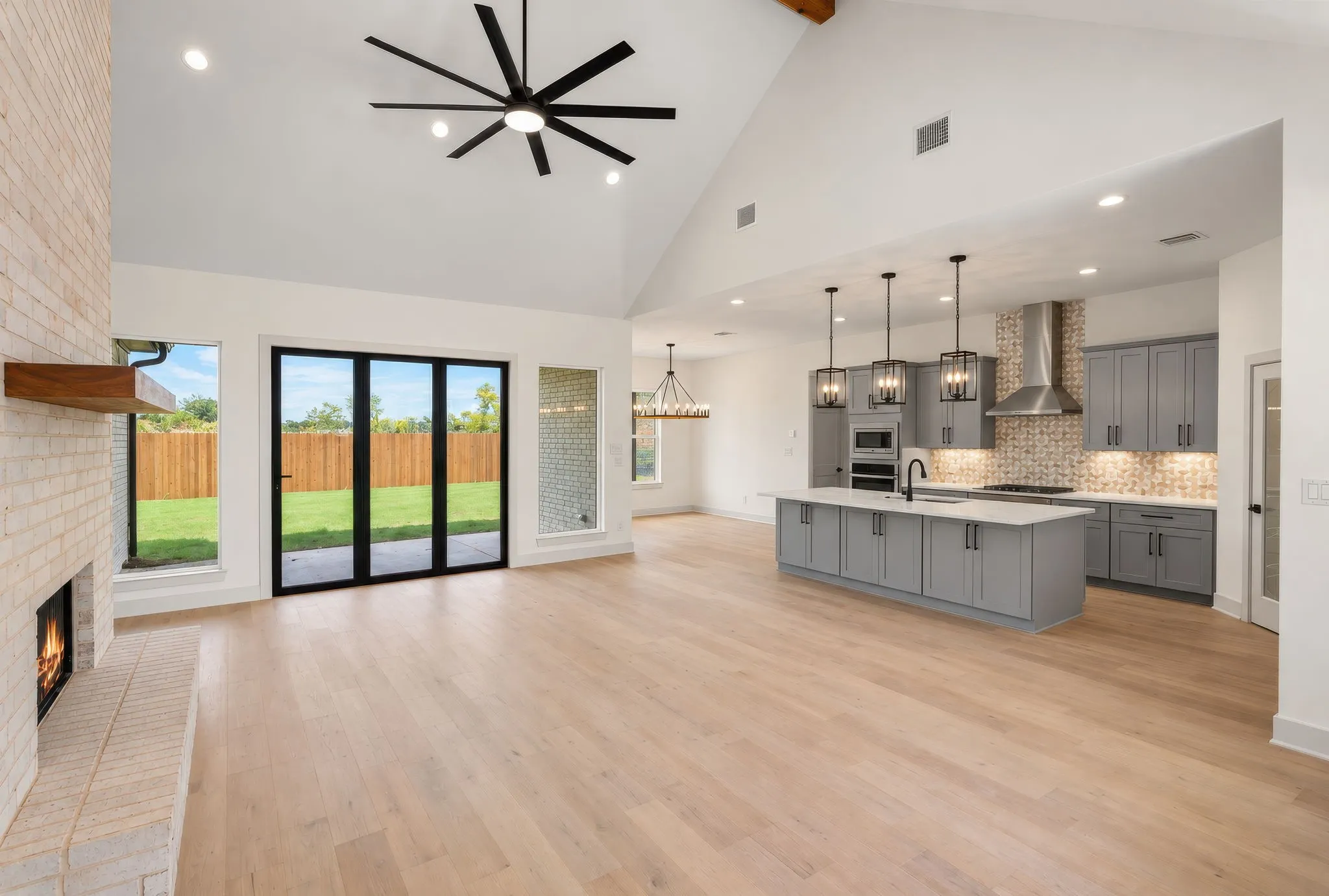 Single Family Residence For Sale in Mc Lennan County , 1125 Dillinger Road, Hewitt, Texas 76643, 4 Bedroom, 3 Bathroom, 2 Garage spaces, 2,344 Sqft, built in 2026, mls#21331349, Real Estate Agent in Hewitt, Homes For Sale in Mc Lennan county, Homes For Sale in Hewitt, Realtor in Hewitt Texas, Real Estate Brokerage Independent Realty Texas, Luminita Cordes Realtor
