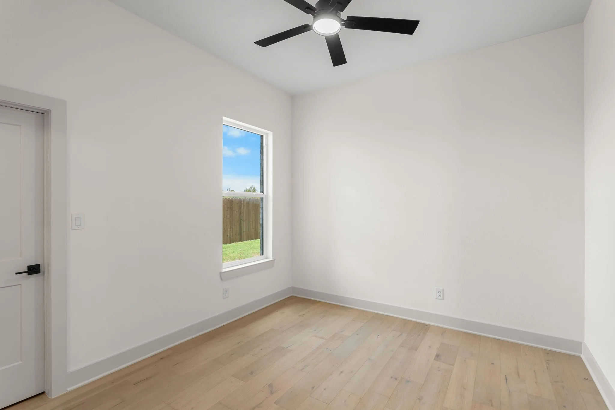Single Family Residence For Sale in Mc Lennan County , 1125 Dillinger Road, Hewitt, Texas 76643, 4 Bedroom, 3 Bathroom, 2 Garage spaces, 2,344 Sqft, built in 2026, mls#21331349, Real Estate Agent in Hewitt, Homes For Sale in Mc Lennan county, Homes For Sale in Hewitt, Realtor in Hewitt Texas, Real Estate Brokerage Independent Realty Texas, Luminita Cordes Realtor