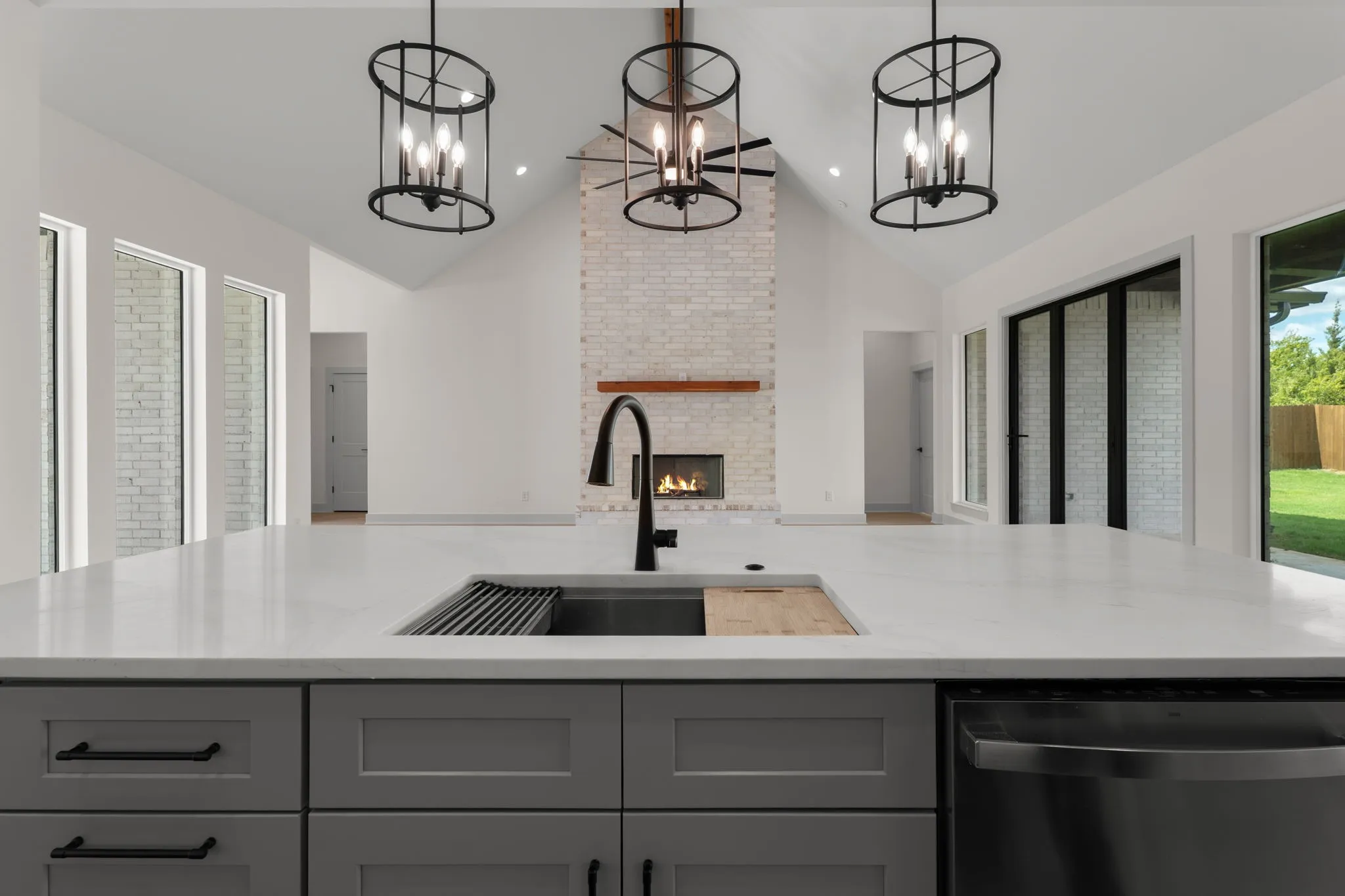 Single Family Residence For Sale in Mc Lennan County , 1125 Dillinger Road, Hewitt, Texas 76643, 4 Bedroom, 3 Bathroom, 2 Garage spaces, 2,344 Sqft, built in 2026, mls#21331349, Real Estate Agent in Hewitt, Homes For Sale in Mc Lennan county, Homes For Sale in Hewitt, Realtor in Hewitt Texas, Real Estate Brokerage Independent Realty Texas, Luminita Cordes Realtor