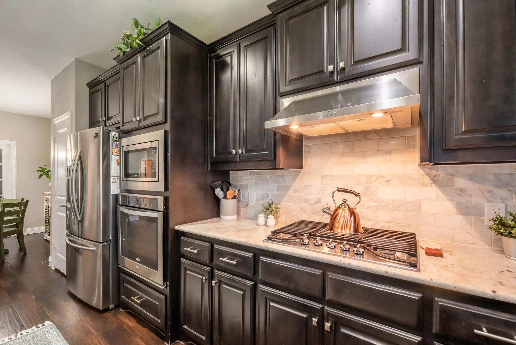 Single Family Residence For Sale in Tarrant County , 11616 Twining Branch Circle, Fort Worth, Texas 76052, 4 Bedroom, 3 Bathroom, 2 Garage spaces, 3,434 Sqft, built in 2015, mls#21326725, Real Estate Agent in Fort Worth, Homes For Sale in Tarrant county, Homes For Sale in Fort Worth, Realtor in Fort Worth Texas, Real Estate Brokerage Independent Realty Texas, Luminita Cordes Realtor