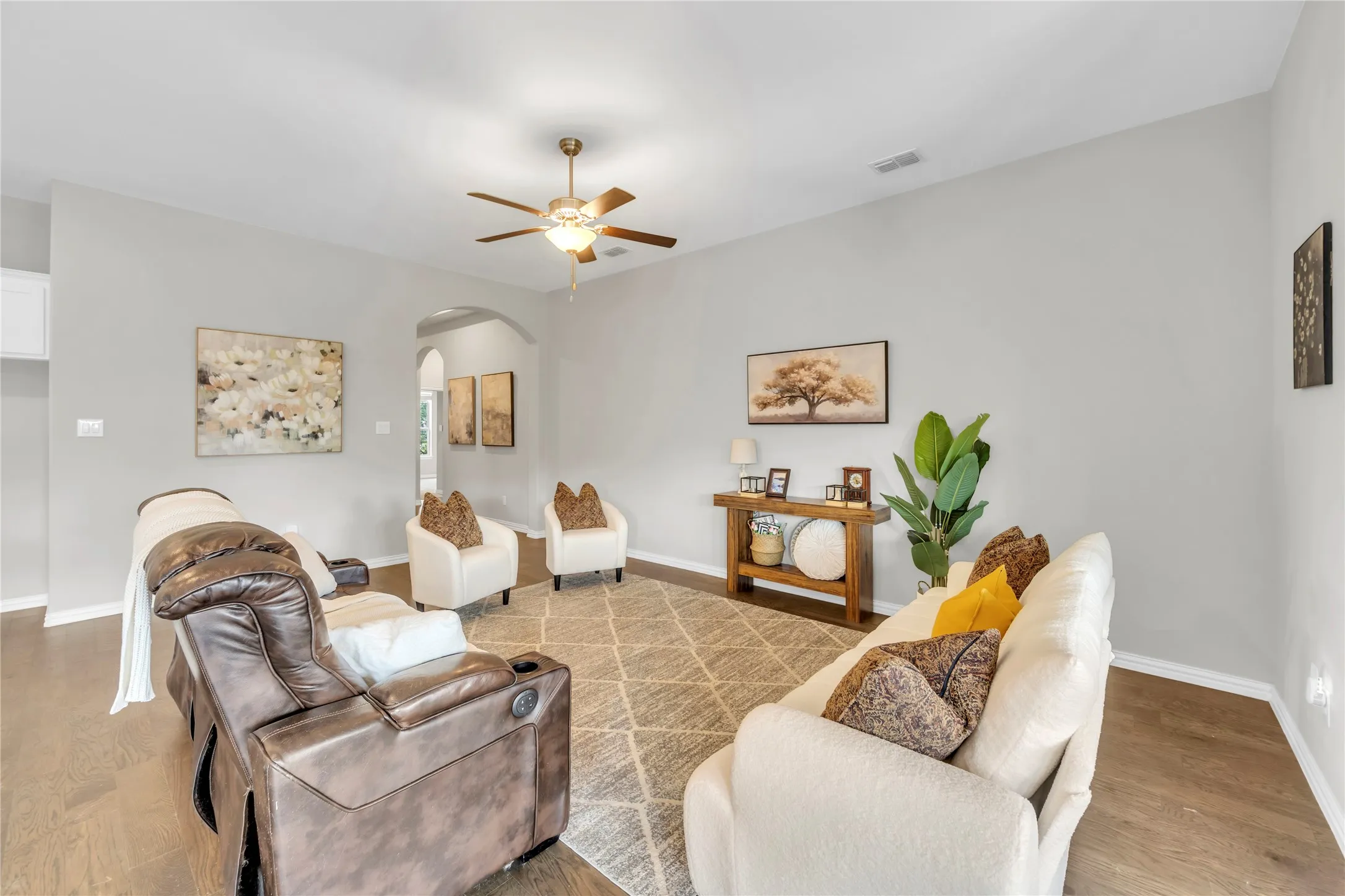 Single Family Residence For Sale in Tarrant County , 453 Letara Vista Drive, Haslet, Texas 76052, 4 Bedroom, 3 Bathroom, 2 Garage spaces, 2,058 Sqft, built in 2020, mls#21330375, Real Estate Agent in Haslet, Homes For Sale in Tarrant county, Homes For Sale in Haslet, Realtor in Haslet Texas, Real Estate Brokerage Independent Realty Texas, Luminita Cordes Realtor