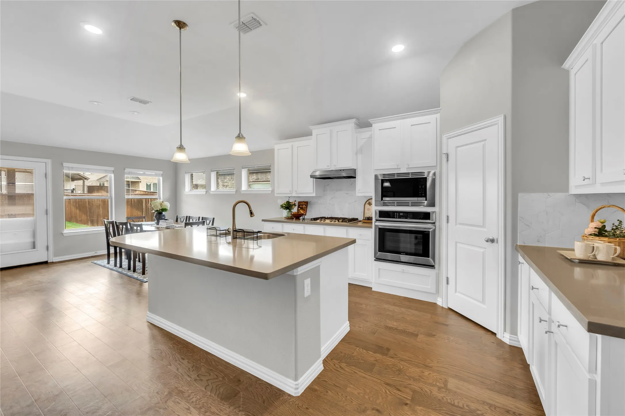 Single Family Residence For Sale in Tarrant County , 453 Letara Vista Drive, Haslet, Texas 76052, 4 Bedroom, 3 Bathroom, 2 Garage spaces, 2,058 Sqft, built in 2020, mls#21330375, Real Estate Agent in Haslet, Homes For Sale in Tarrant county, Homes For Sale in Haslet, Realtor in Haslet Texas, Real Estate Brokerage Independent Realty Texas, Luminita Cordes Realtor