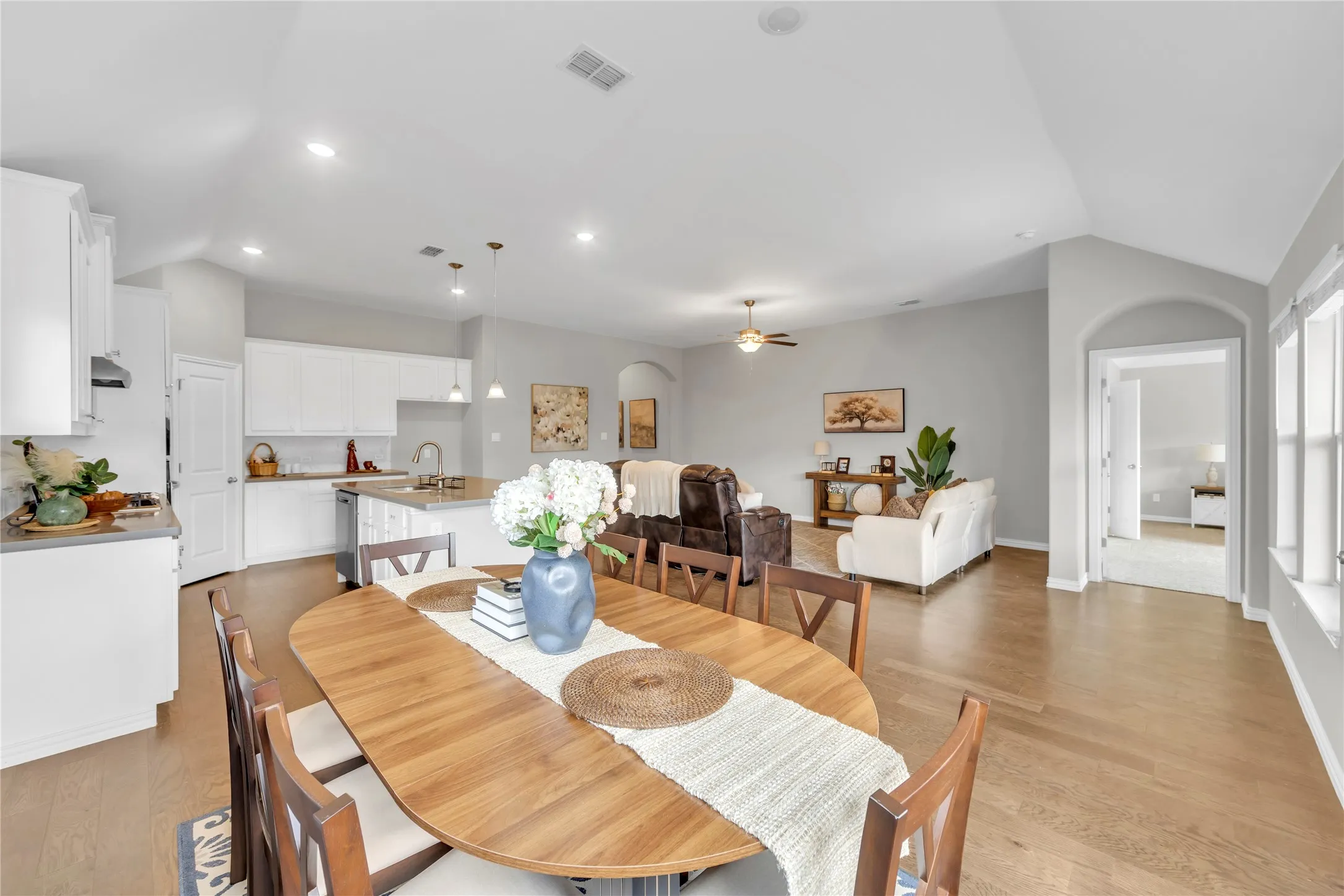 Single Family Residence For Sale in Tarrant County , 453 Letara Vista Drive, Haslet, Texas 76052, 4 Bedroom, 3 Bathroom, 2 Garage spaces, 2,058 Sqft, built in 2020, mls#21330375, Real Estate Agent in Haslet, Homes For Sale in Tarrant county, Homes For Sale in Haslet, Realtor in Haslet Texas, Real Estate Brokerage Independent Realty Texas, Luminita Cordes Realtor