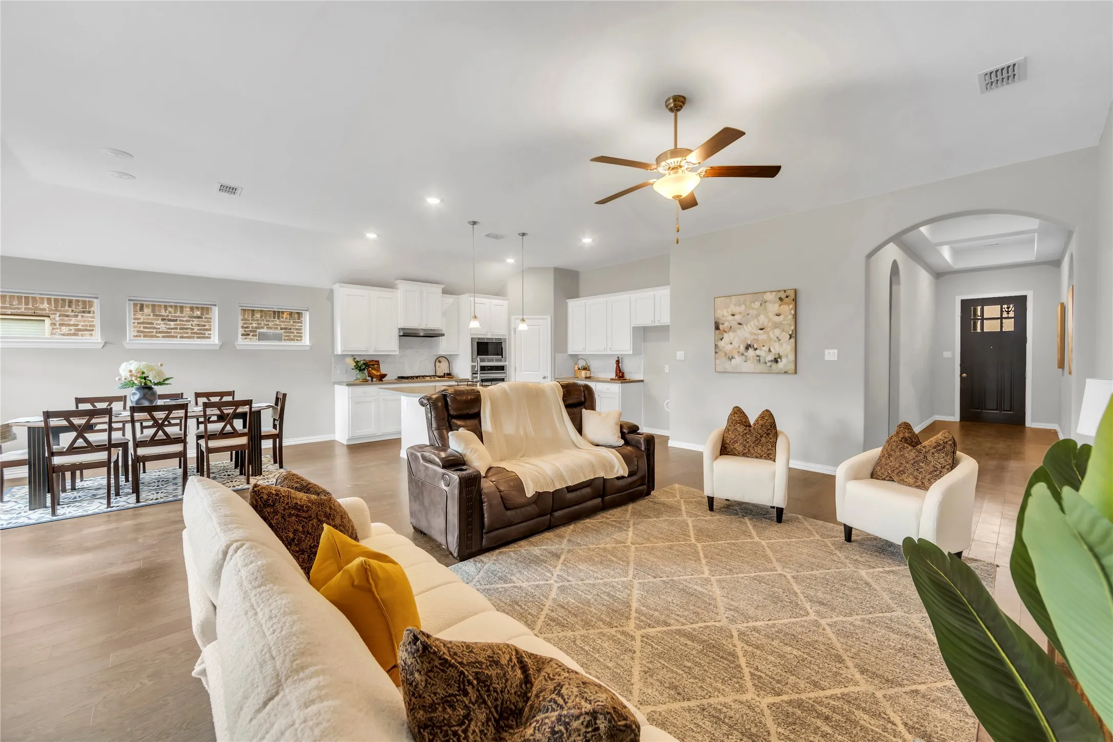 Single Family Residence For Sale in Tarrant County , 453 Letara Vista Drive, Haslet, Texas 76052, 4 Bedroom, 3 Bathroom, 2 Garage spaces, 2,058 Sqft, built in 2020, mls#21330375, Real Estate Agent in Haslet, Homes For Sale in Tarrant county, Homes For Sale in Haslet, Realtor in Haslet Texas, Real Estate Brokerage Independent Realty Texas, Luminita Cordes Realtor
