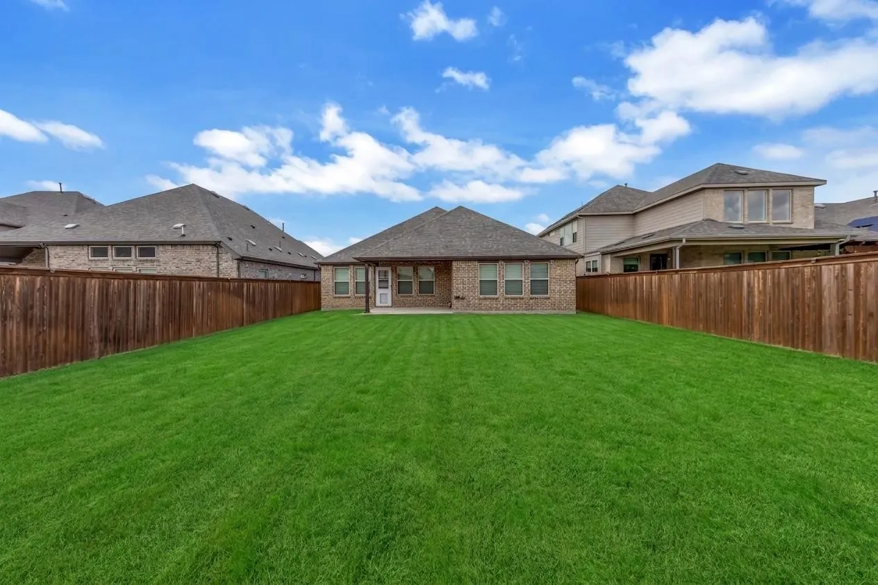 Single Family Residence For Sale in Tarrant County , 453 Letara Vista Drive, Haslet, Texas 76052, 4 Bedroom, 3 Bathroom, 2 Garage spaces, 2,058 Sqft, built in 2020, mls#21330375, Real Estate Agent in Haslet, Homes For Sale in Tarrant county, Homes For Sale in Haslet, Realtor in Haslet Texas, Real Estate Brokerage Independent Realty Texas, Luminita Cordes Realtor